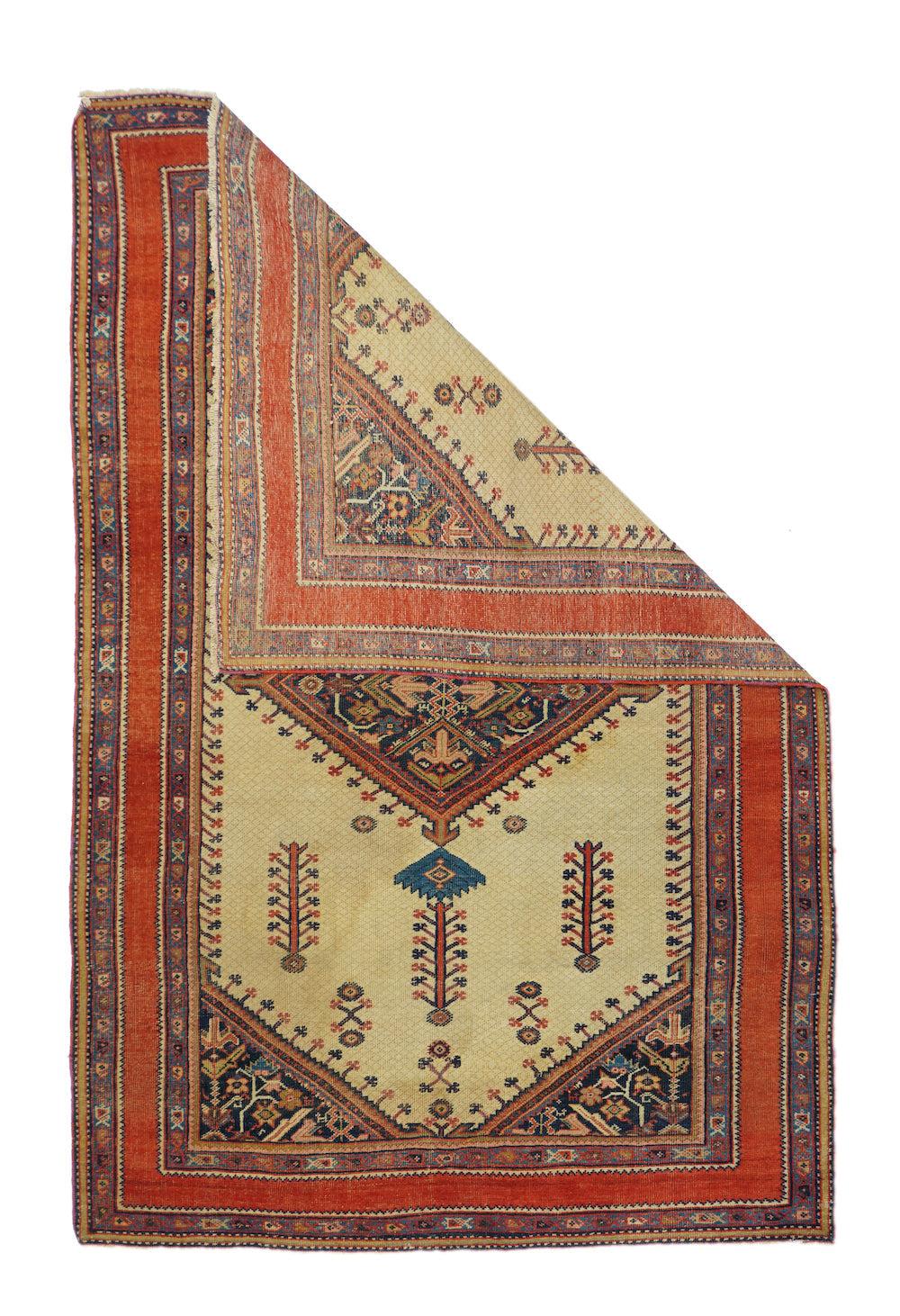 Antiker Malayer-Teppich 4'2'' x 6'8''.
