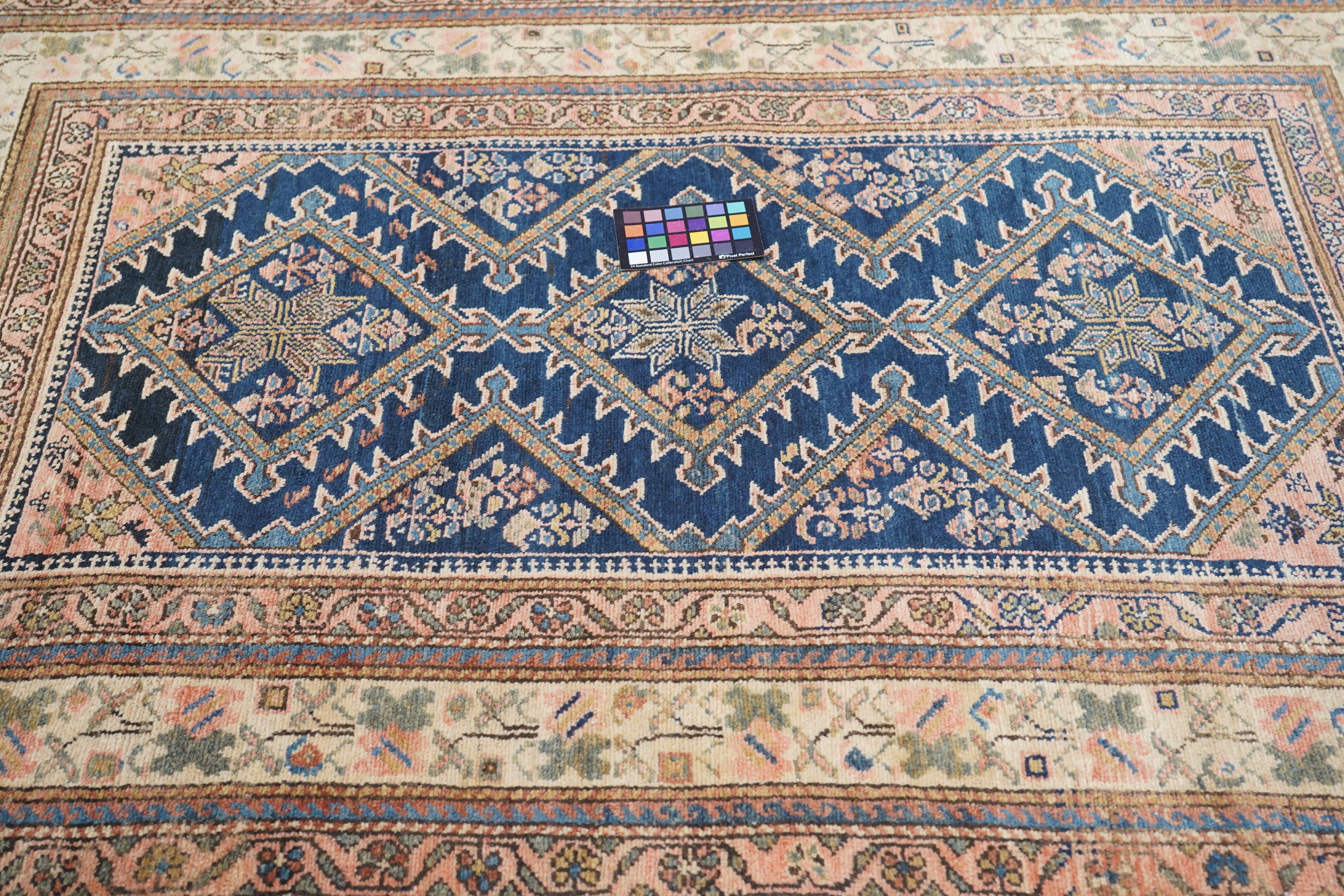 Alfombra Malayer Antigua 4'7'' x 6'5'' siglo XX en venta
