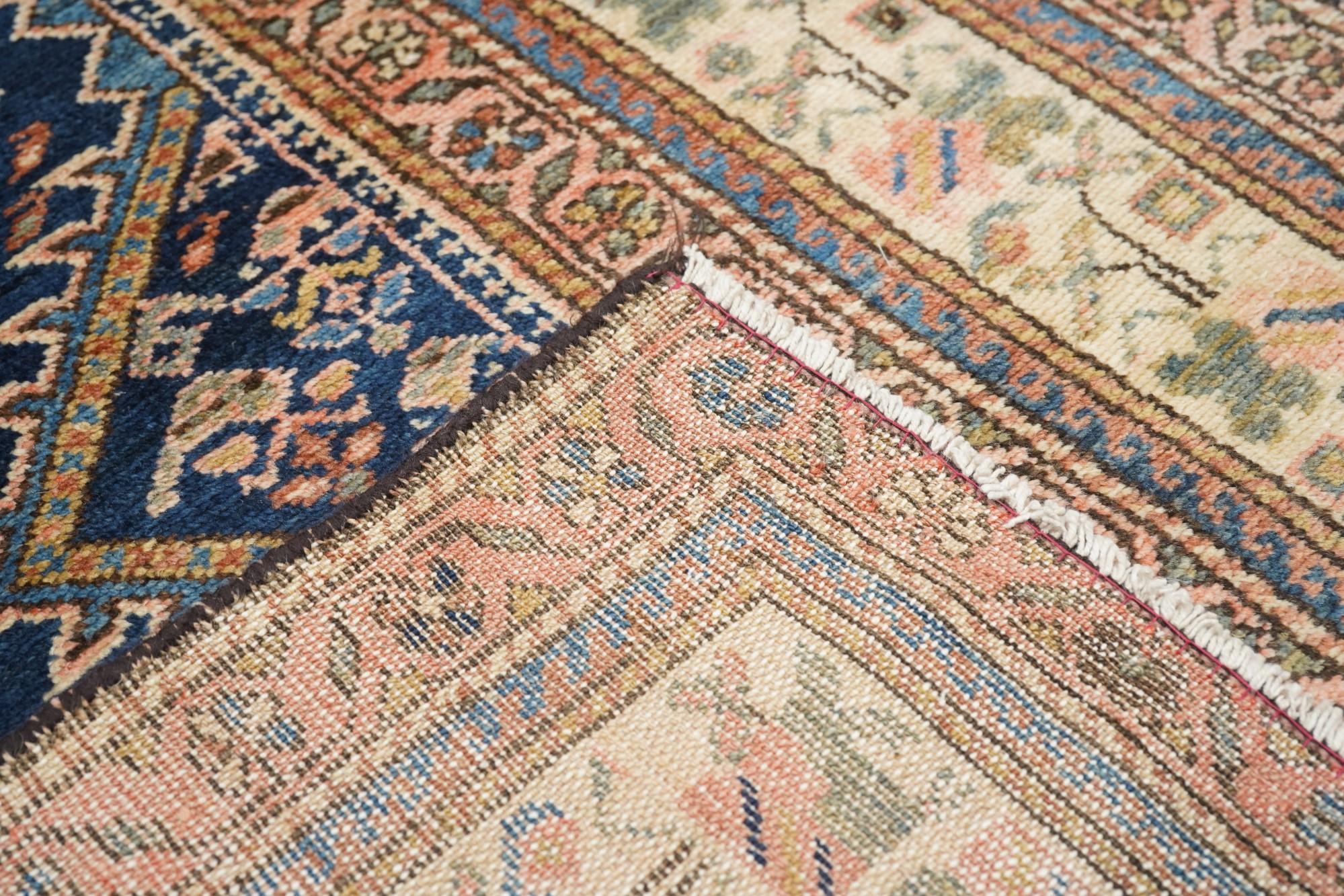 Alfombra Malayer Antigua 4'7'' x 6'5'' en venta 1
