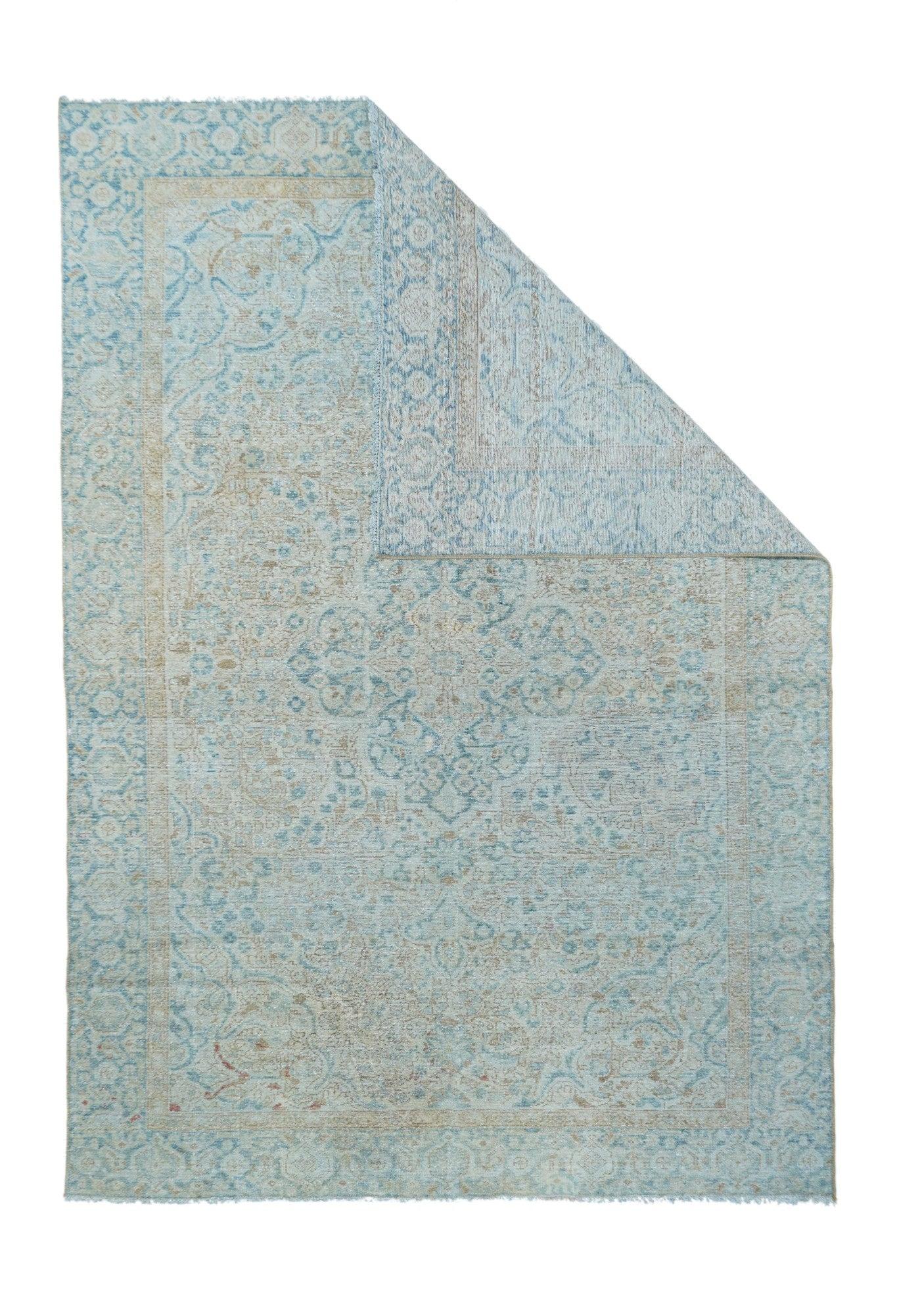 Antiker Malayer-Teppich 4'7'' x 6'7''. Eine große Stadt im Webereigebiet von Hamadan, die sich auf einfach gewebte Scatters, Raumgrößen, Galerie-Teppiche, lange Teppiche und Gelegenheitsläufer spezialisiert hat. Zahlreiche Satellitendörfer. Große