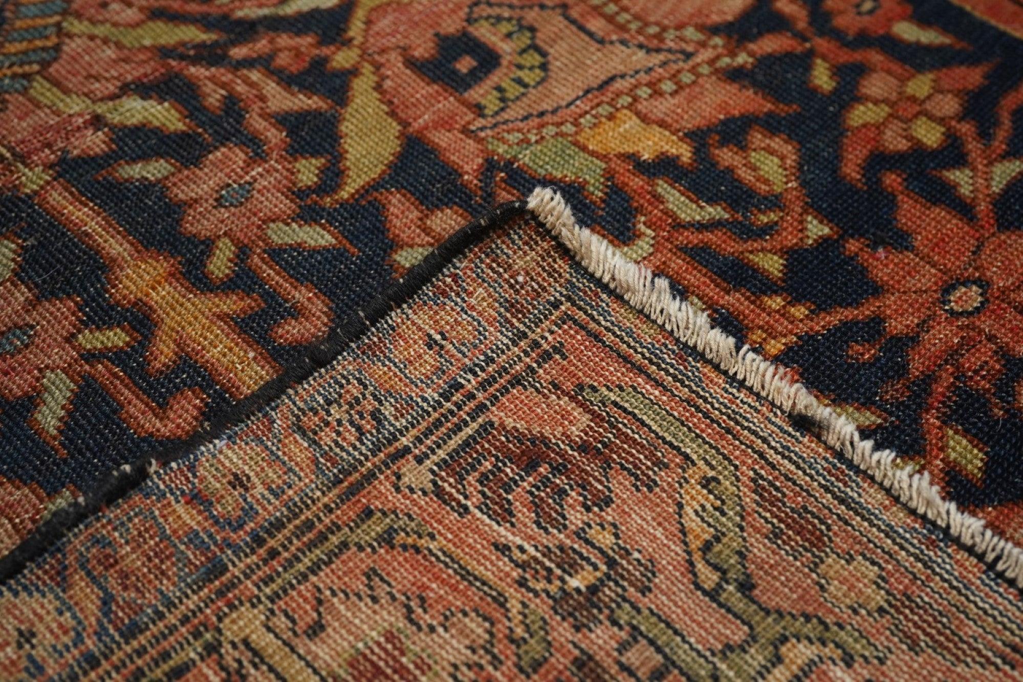 Antiker Malayer-Teppich 4'7'' x 6'8'' im Angebot 3