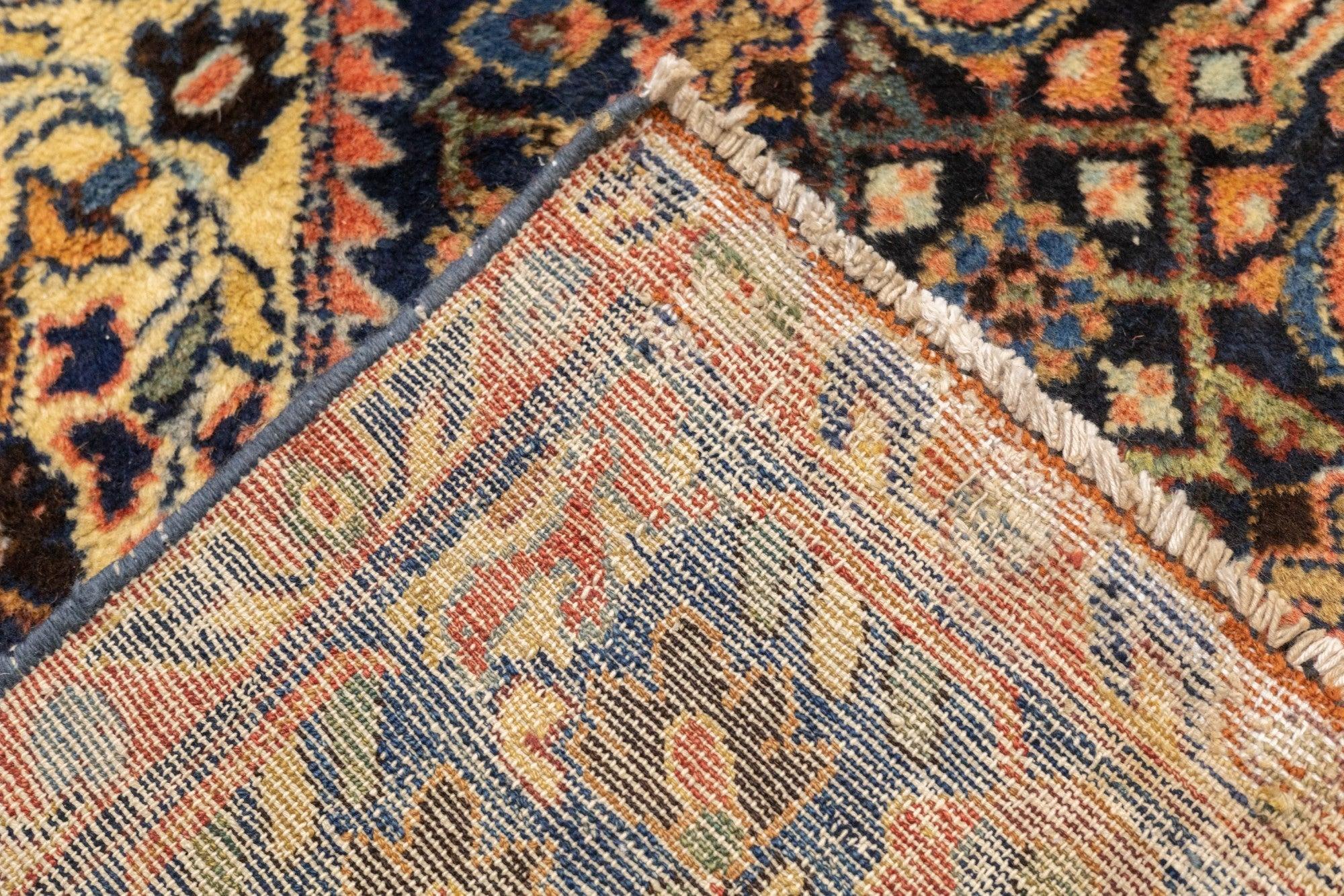 Antiker Malayer-Teppich 4'7'' x 7'0