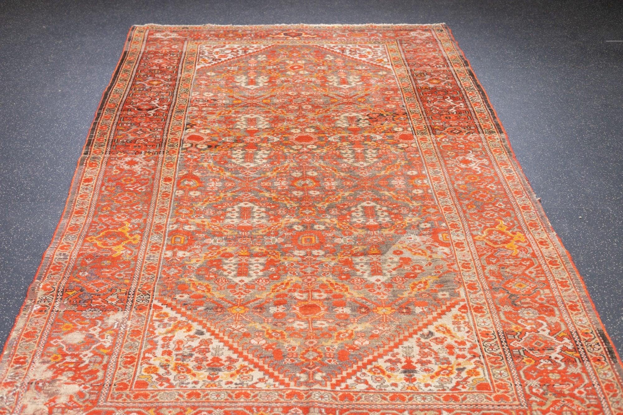 Antique Malayer Rug 5'5'' x 9'10'' For Sale 1