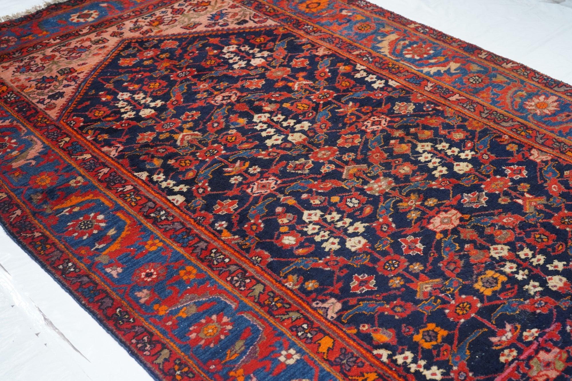 XX secolo Tappeto Malayer antico 5'9'' x 12'10'' in vendita