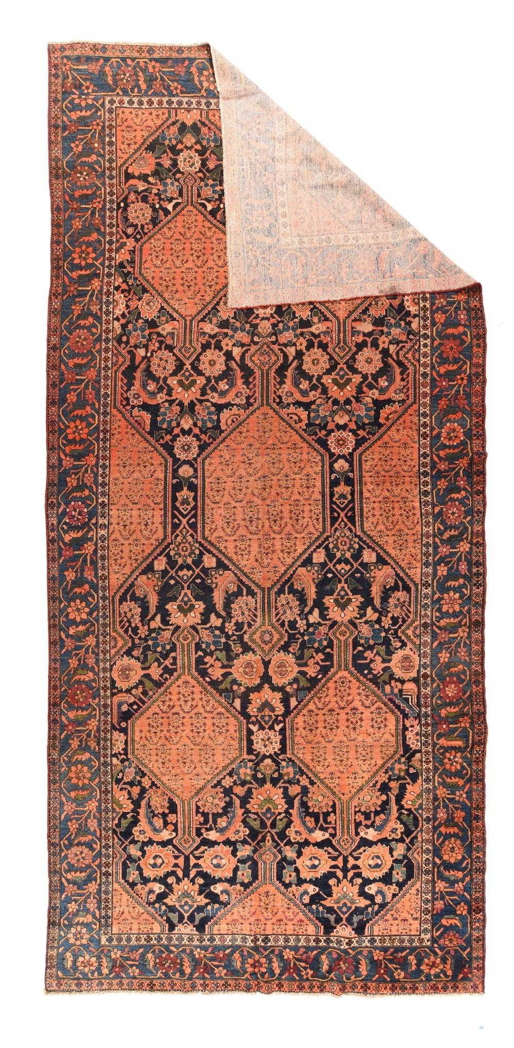 Alfombra Malayer Antigua 7'7'' x 16'1''.