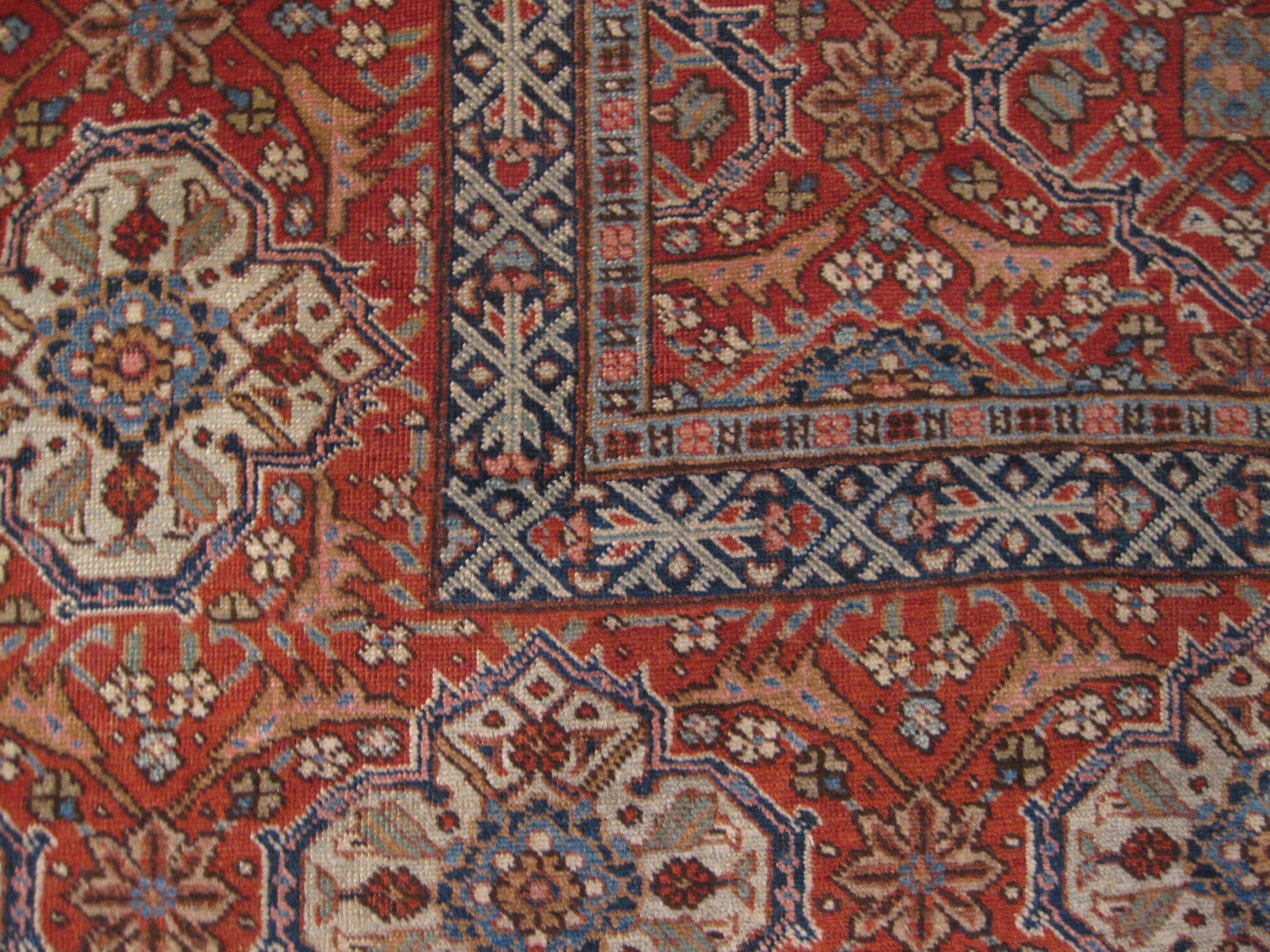 Antiker Malayer-Teppich im Angebot 1