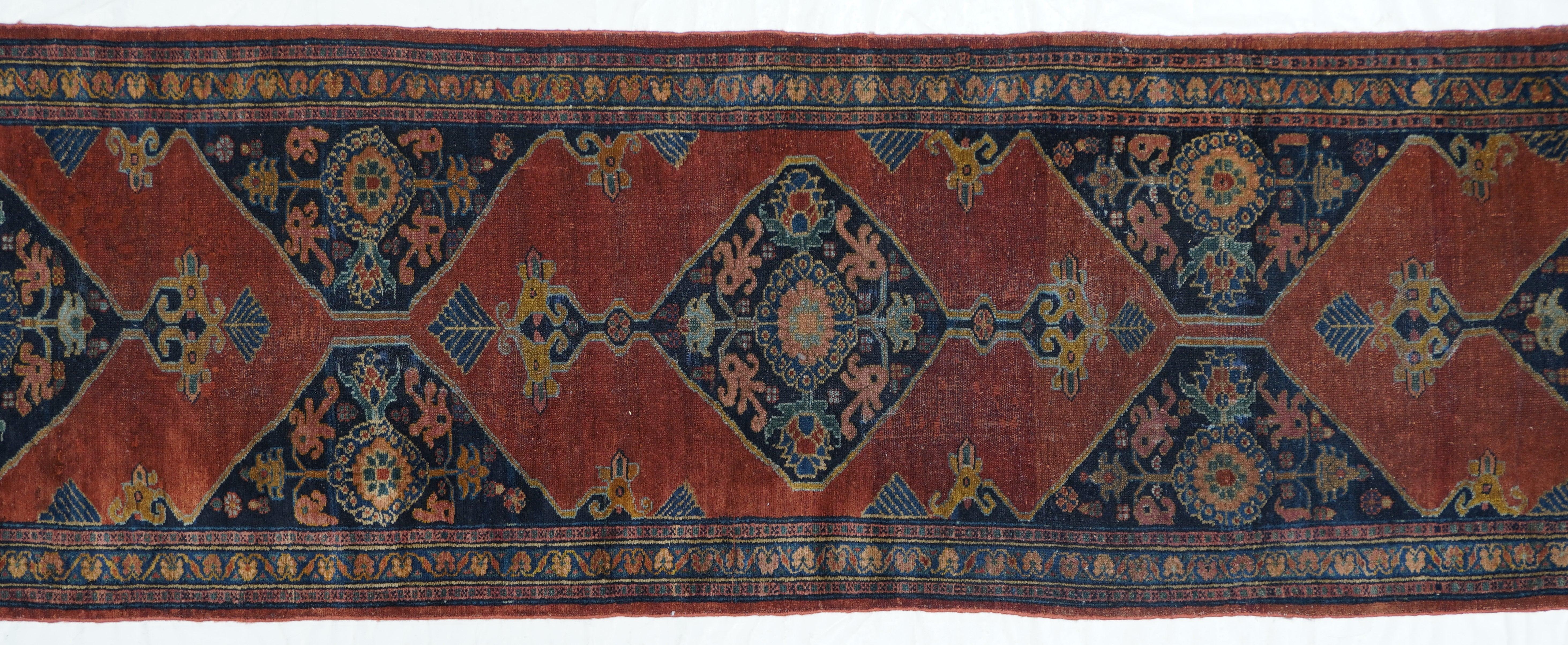 Antiker Malayer-Läufer 2'10'' x 13'0'' (Persisch) im Angebot