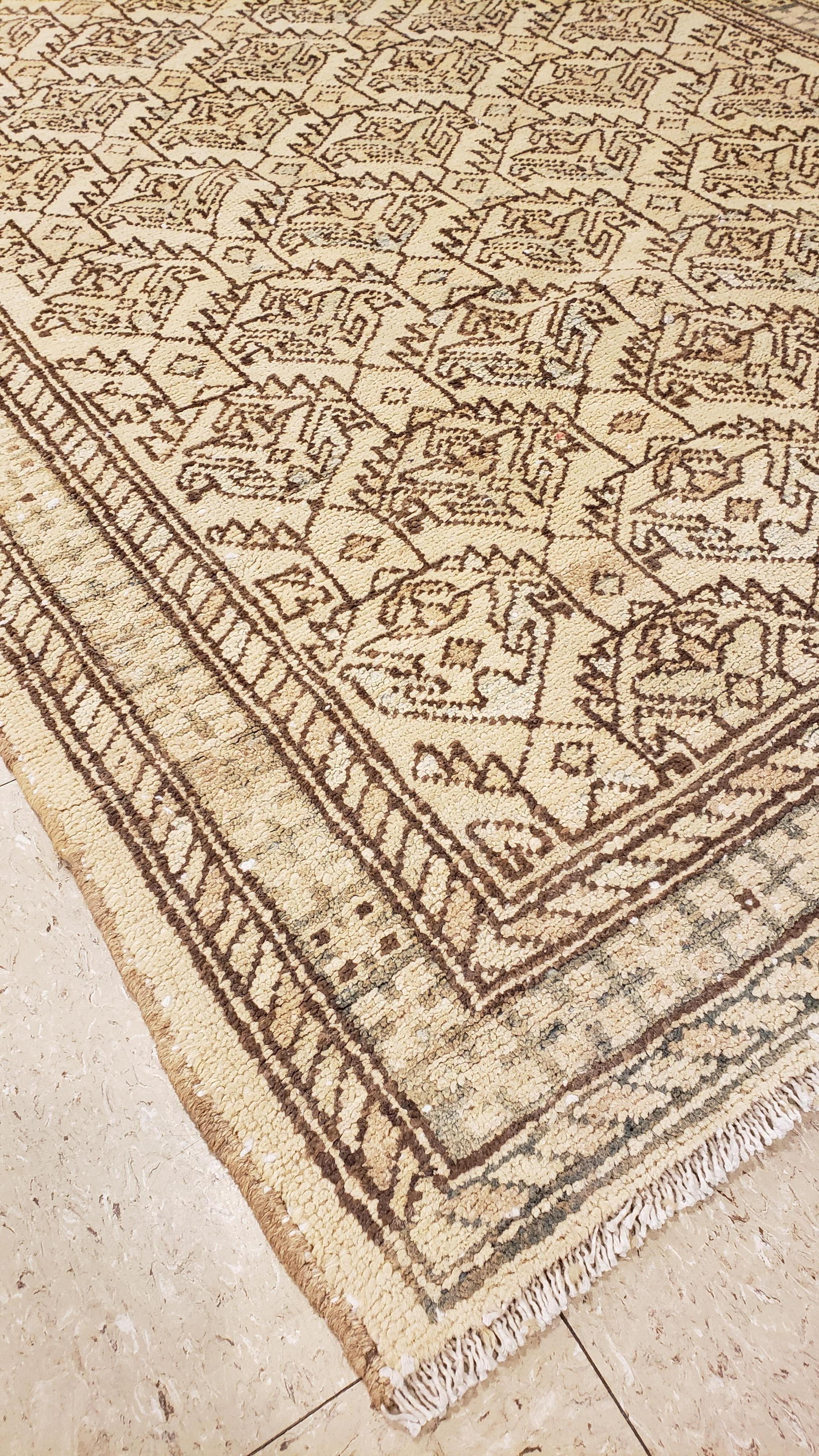 Antiker Malayer-Läufer, handgefertigter orientalischer Teppich, elfenbeinfarben, grau, taupe, Goyard-Muster (Wolle) im Angebot