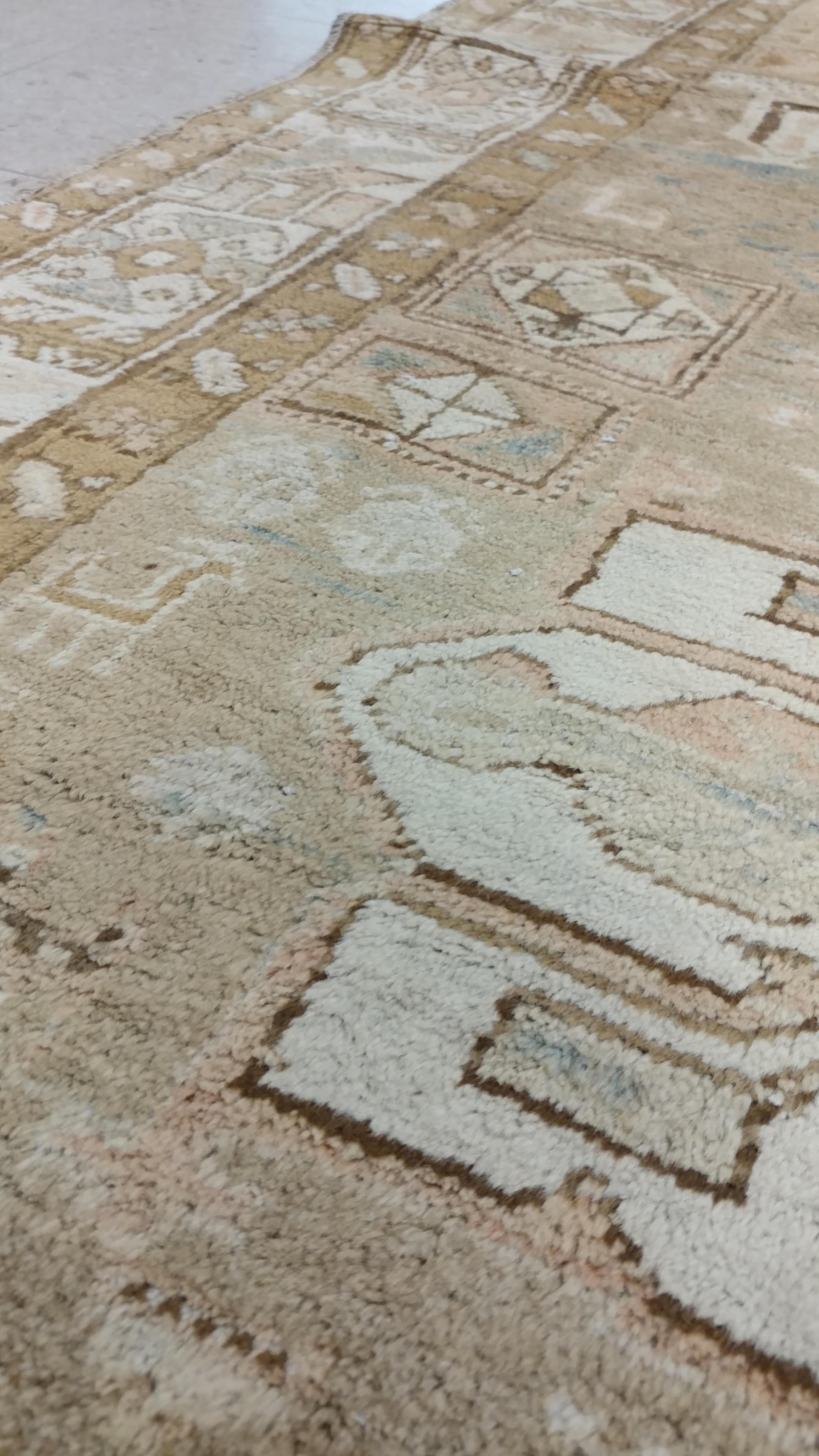 Tapis de couloir Malayer ancien, tapis oriental fait main, ivoire, taupe, or, bleu clair en vente 7