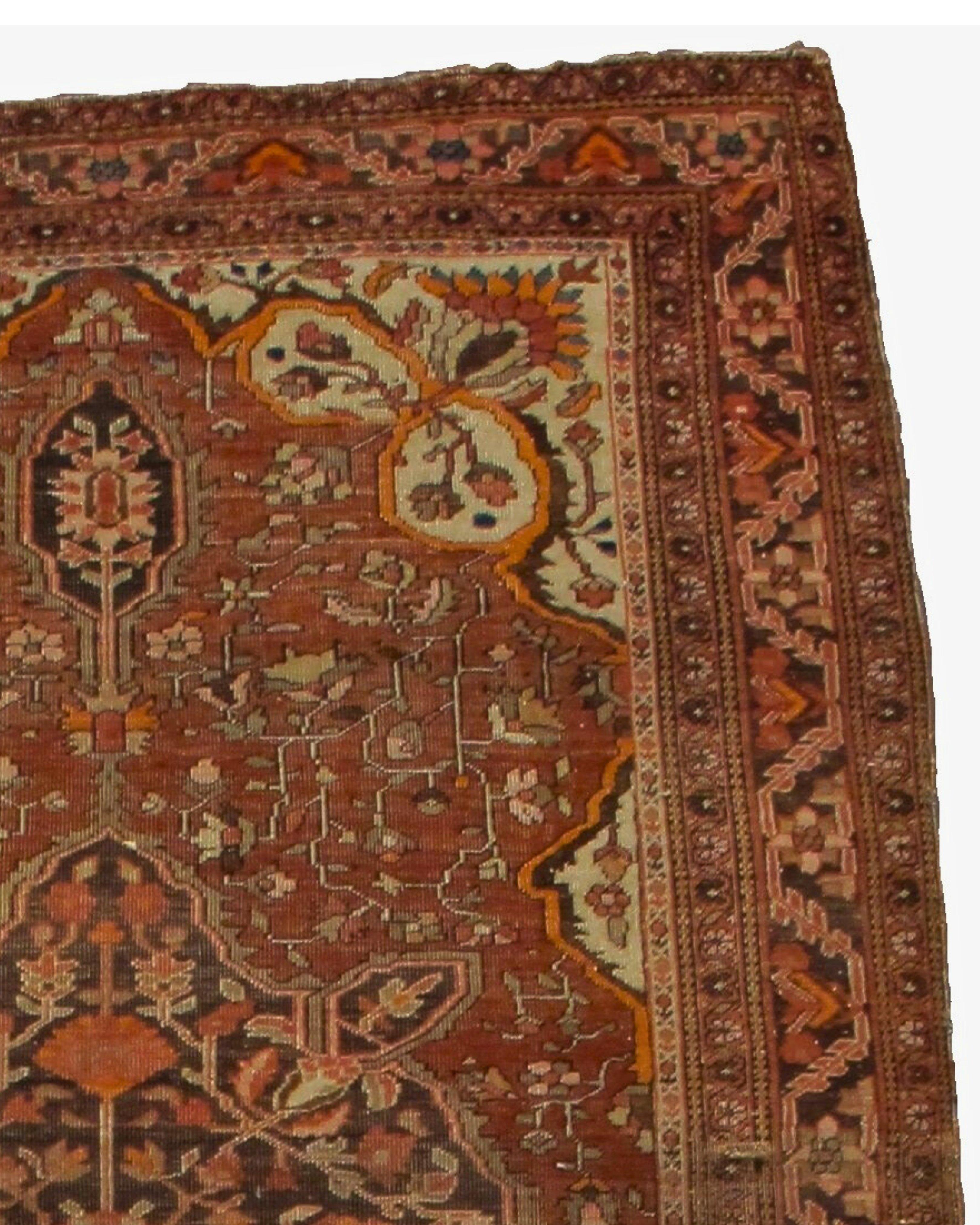 Malayer Sarouk Rug, Early 20th century

Additional information: 
Dimension: 4'2