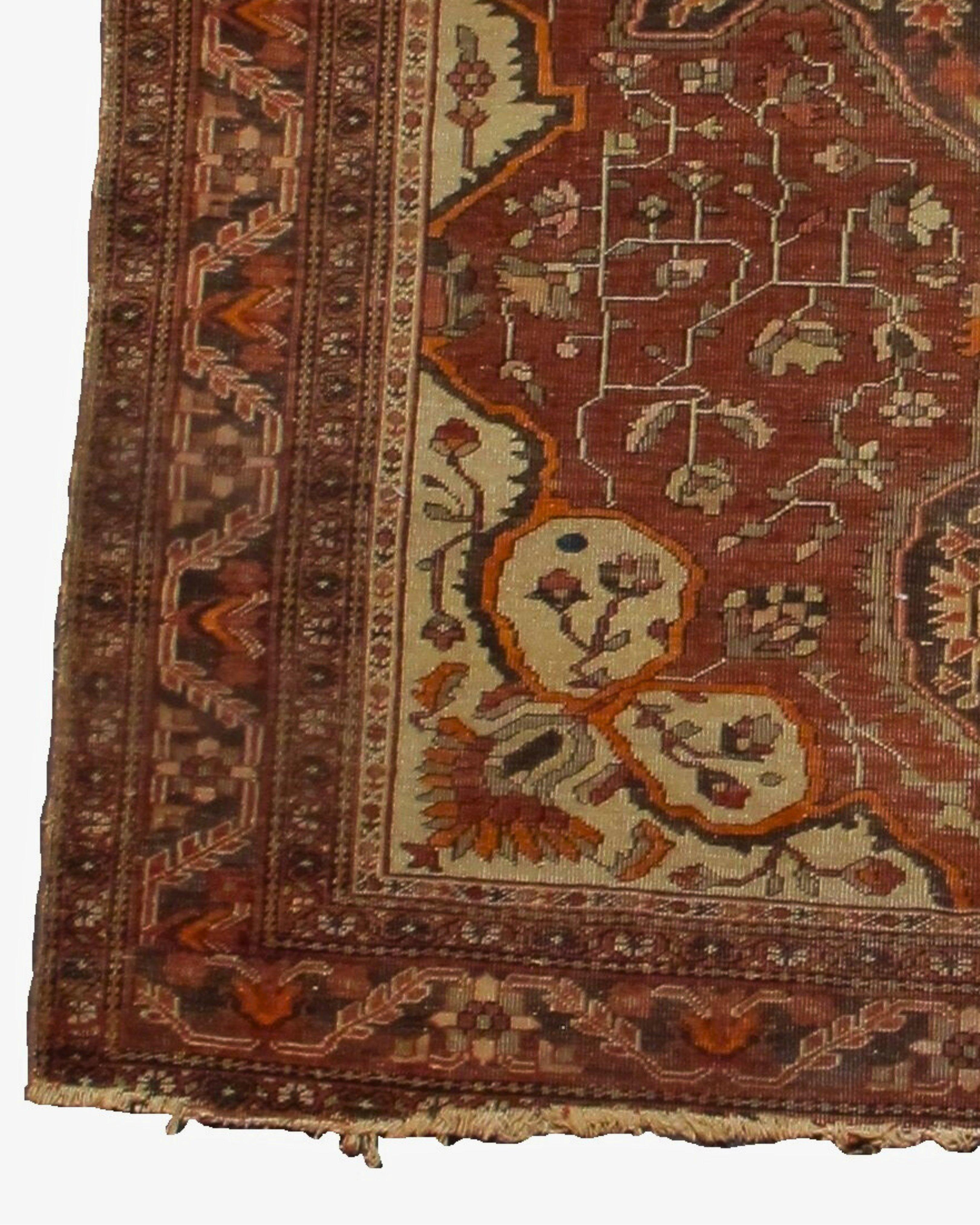 Hand-Knotted Antique Malayer Sarouk Rug, Early 20th century For Sale