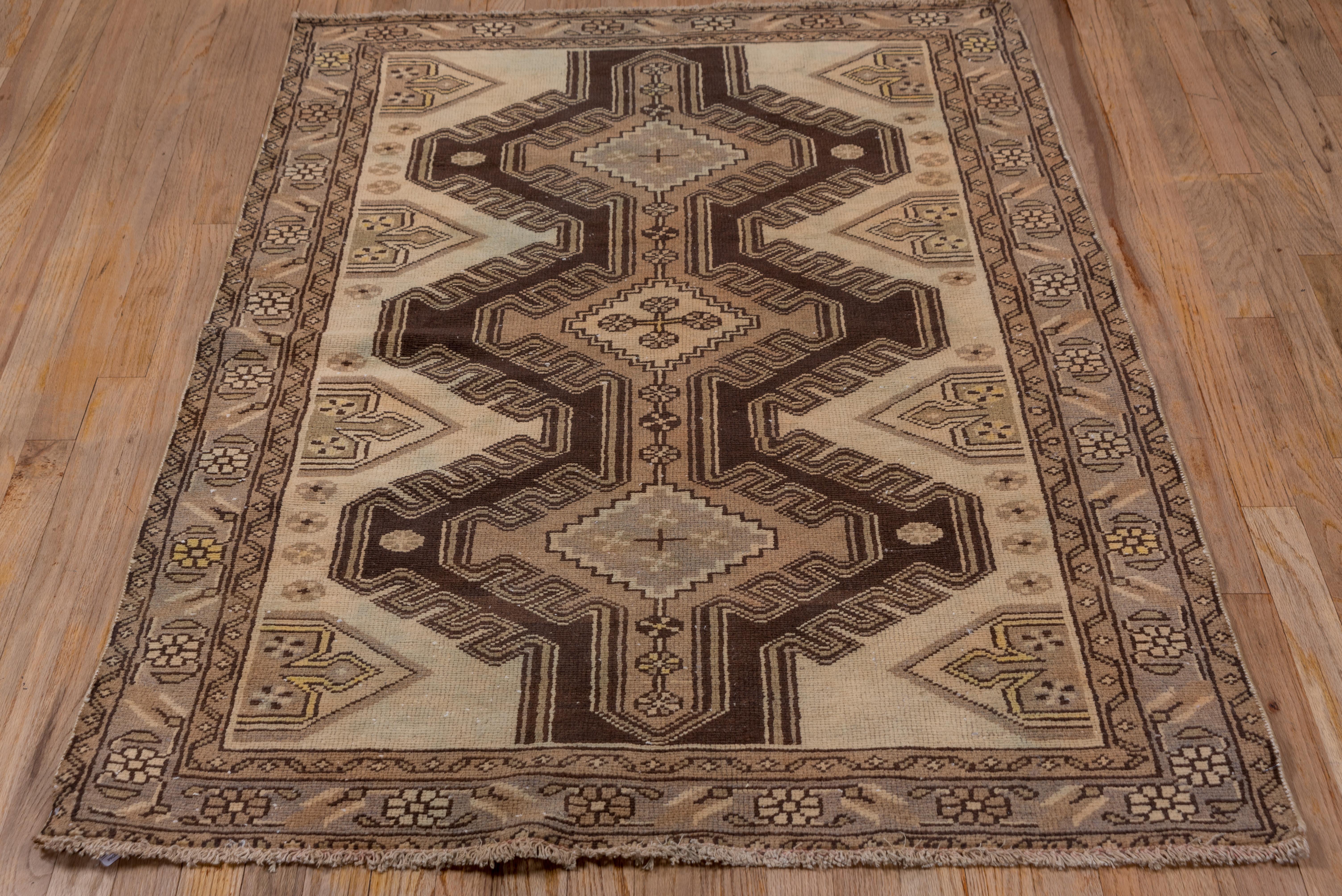 Antique Malayer Scatter Rug, Neutral Palette with Yellow Accents, Circa 1930s In Good Condition For Sale In New York, NY