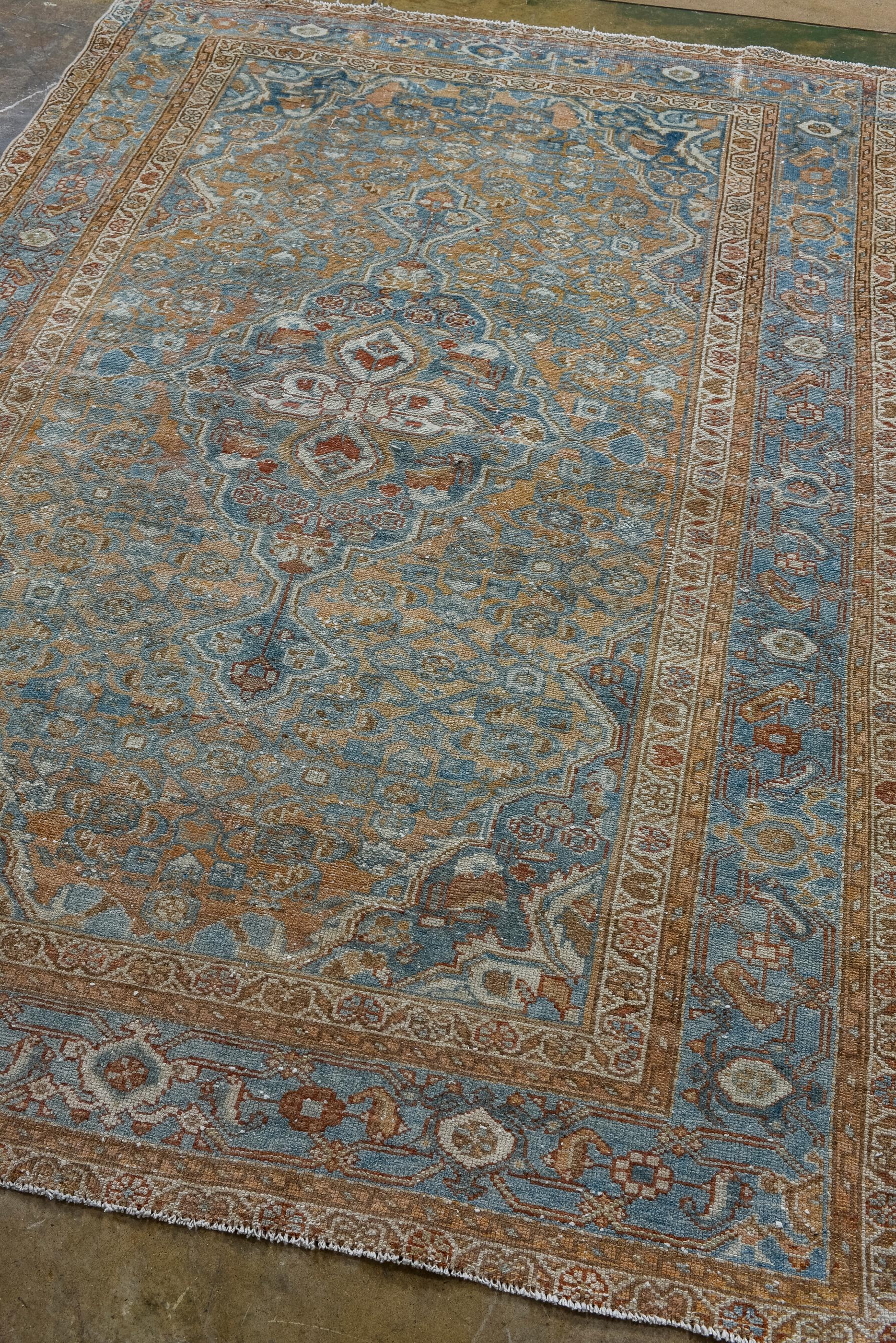 Persiano Malayer antico con colori blu e classico  Medaglione persiano in vendita