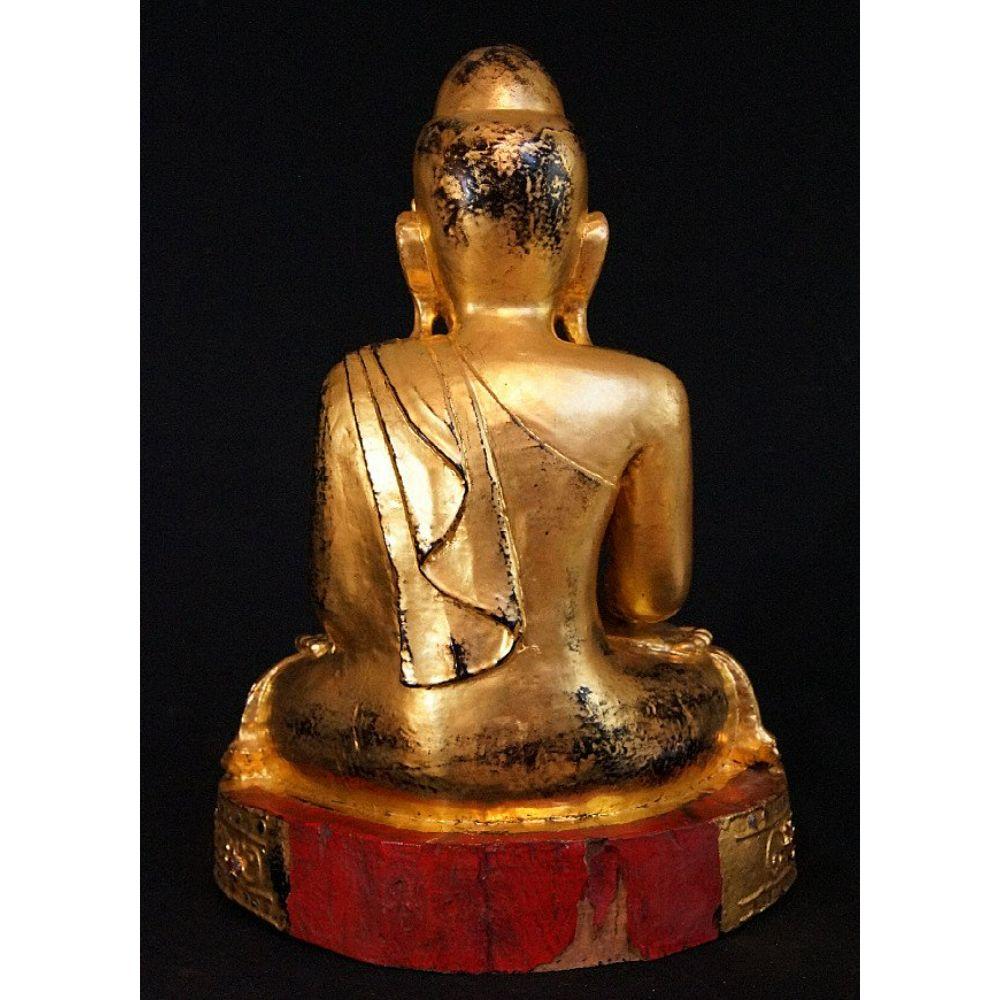 Antique Mandalay Buddha from Burma In Good Condition For Sale In DEVENTER, NL