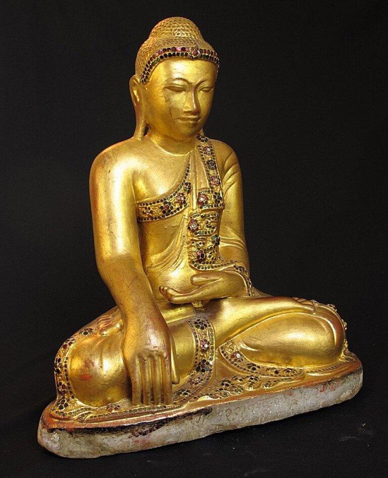 19th Century Antique Mandalay Buddha from Burma For Sale