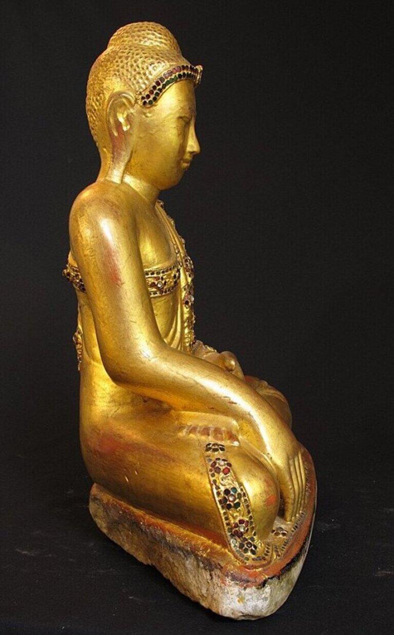 Marble Antique Mandalay Buddha from Burma For Sale