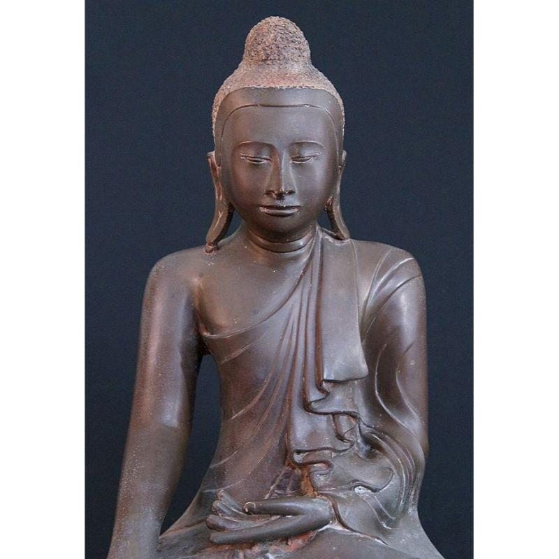Antique Mandalay Buddha from, Burma For Sale 2