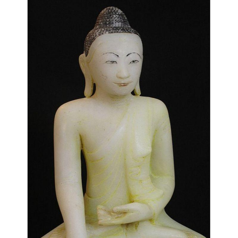 Antique Mandalay Buddha from Burma For Sale 2