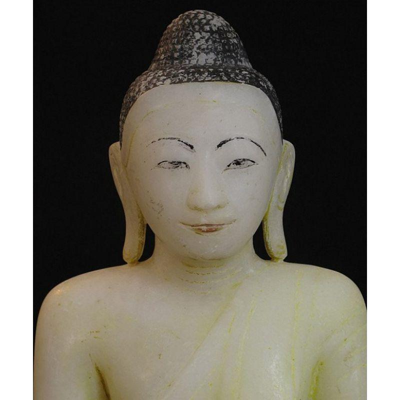 Antique Mandalay Buddha from Burma For Sale 3