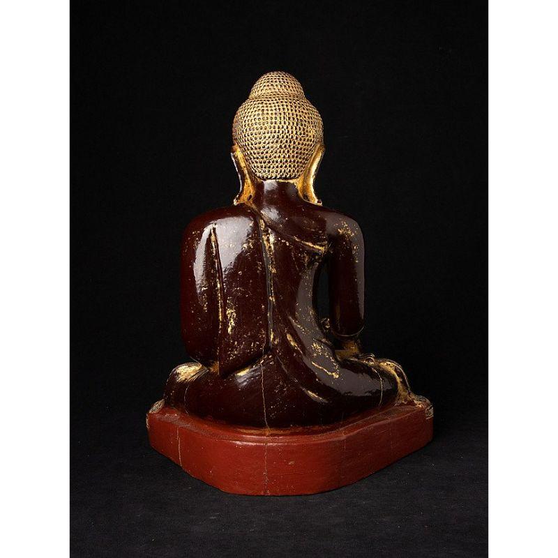 Antique Mandalay Buddha Statue from Burma In Good Condition For Sale In DEVENTER, NL