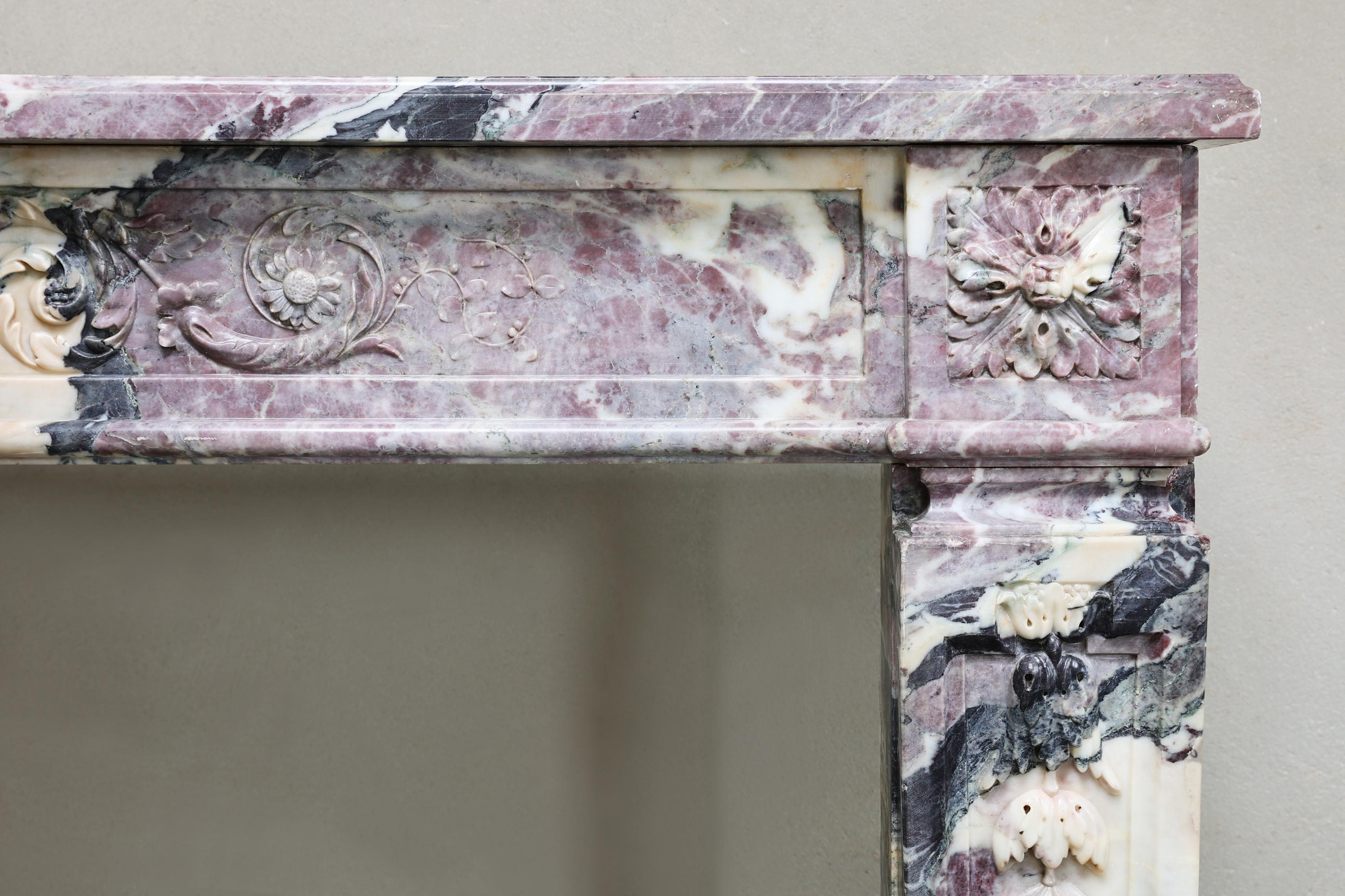 Antique Fireplace Mantel in Fleur de Pecher Marble For Sale 5