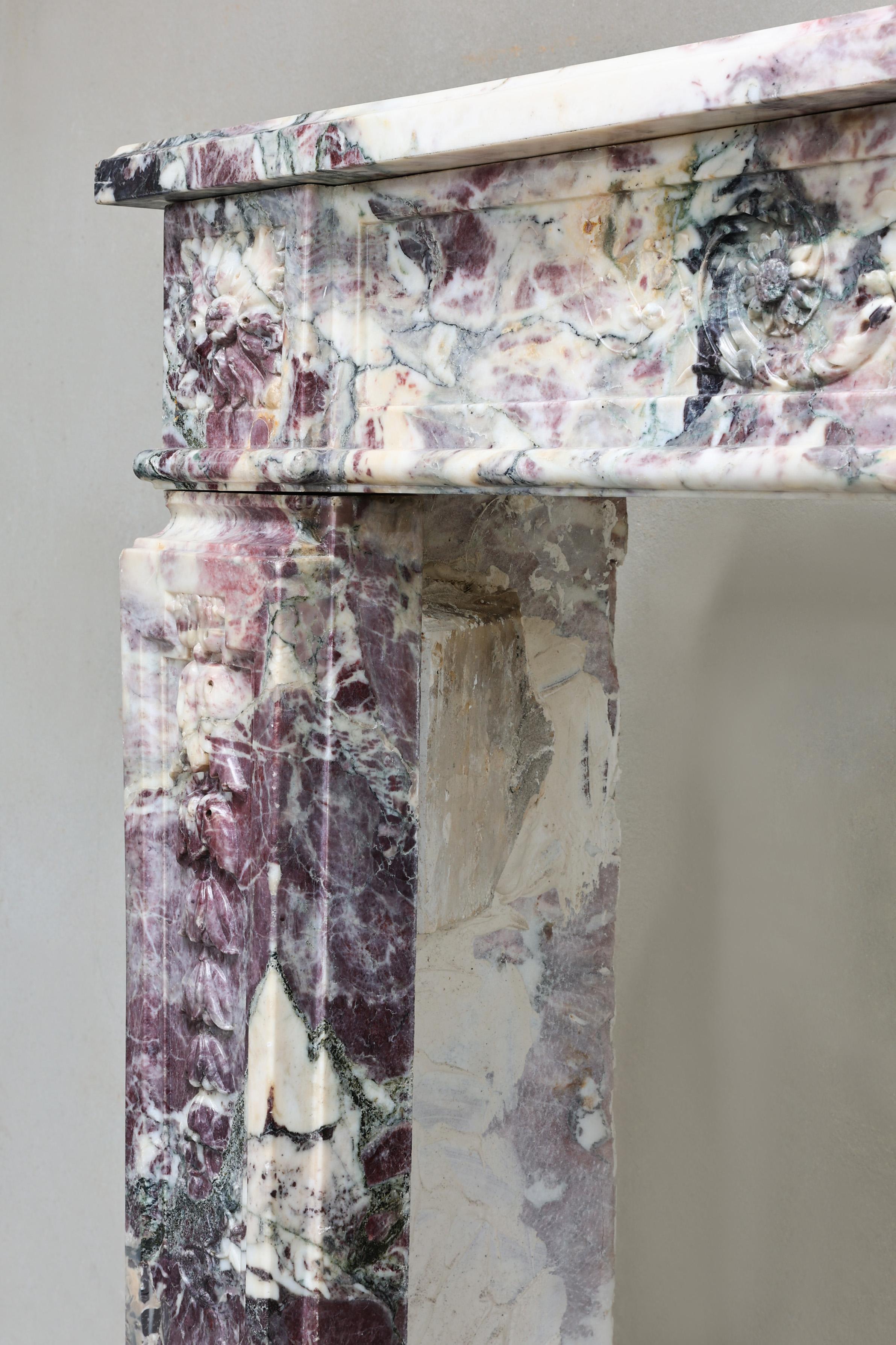 Antique Fireplace Mantel in Fleur de Pecher Marble For Sale 2