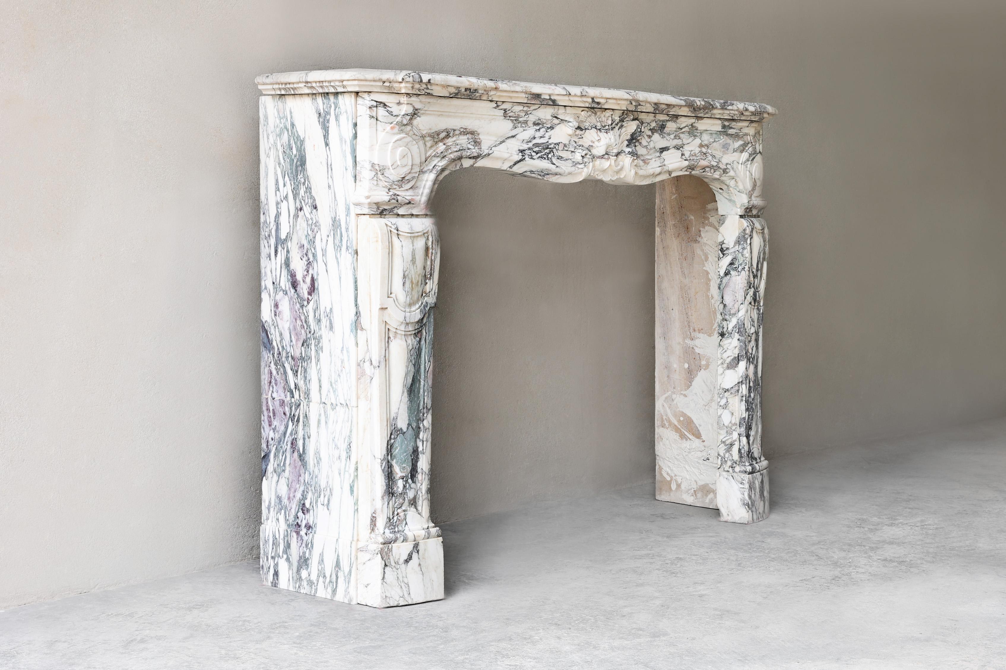 Marble Antique mantel of Paonazzo marble from the 19th century For Sale
