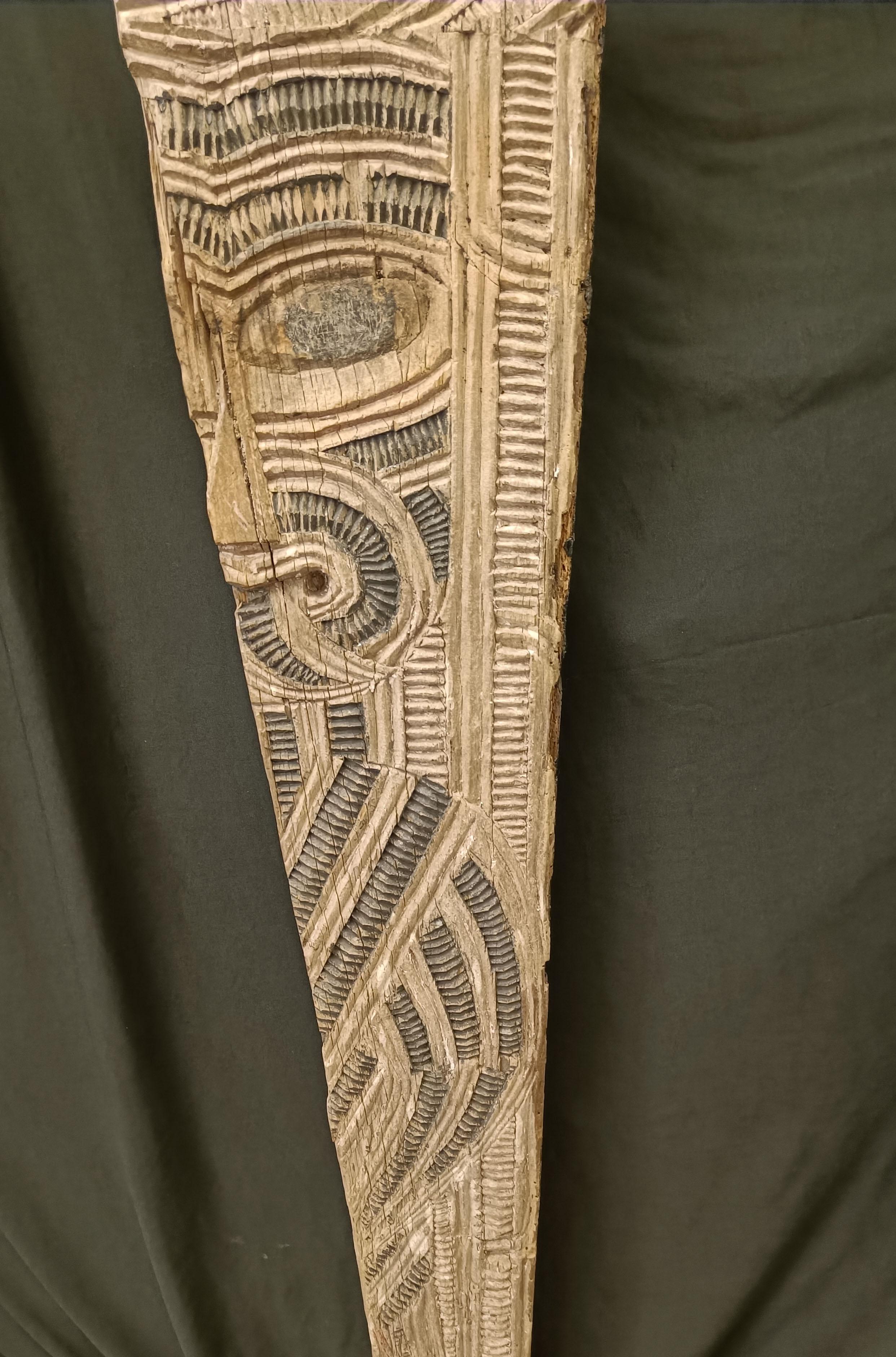 Antike Māori geschnitzt Hartholz architektonische Panel - Tiki   Ozeanisch Polynesisch im Zustand „Gut“ im Angebot in London, GB