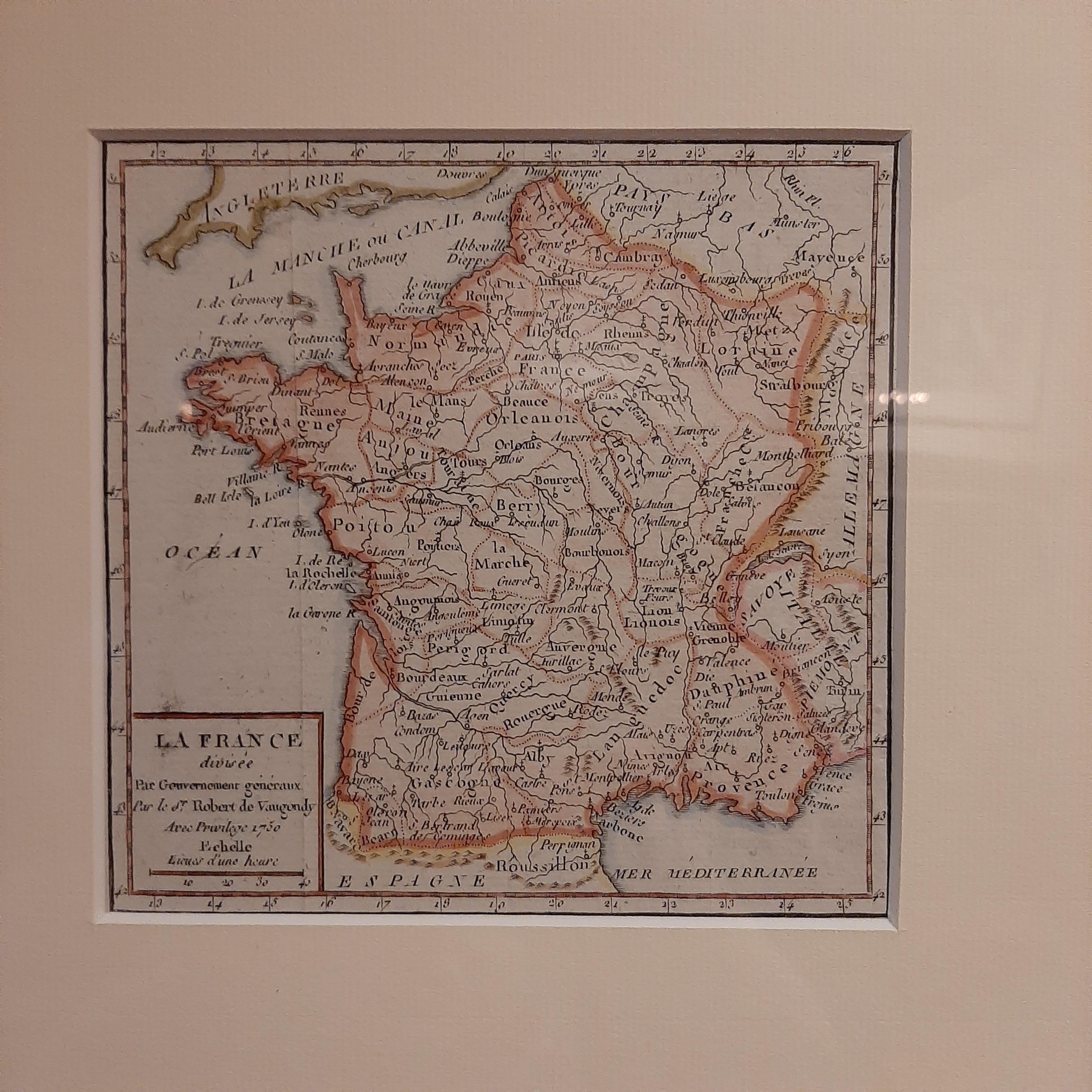 Antike Karte mit dem Titel 'La France divisée (..)'. Karte von Frankreich, herausgegeben von Robert de Vaugondy, um 1750. 

Inklusive Rahmen. Wir verpacken unsere gerahmten Artikel sorgfältig, um einen sicheren Versand zu gewährleisten.