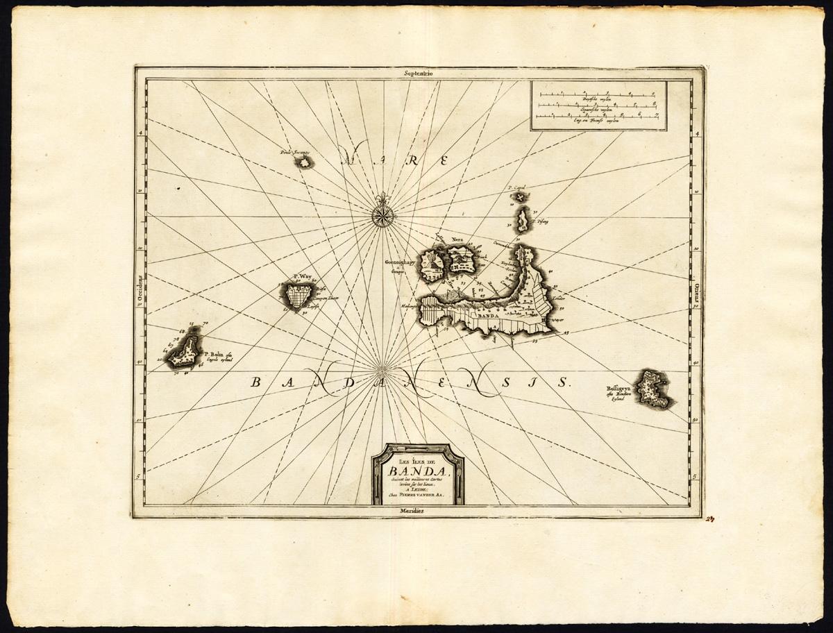 Antique map titled 'Les Iles de Banda (..).' (The islands of Banda, Indonesia.) 

Extremely rare in this edition. This plate originates from the very scarse: 'La galerie agreable du monde (...). Tome premier des Indes Orientales.', published by P.