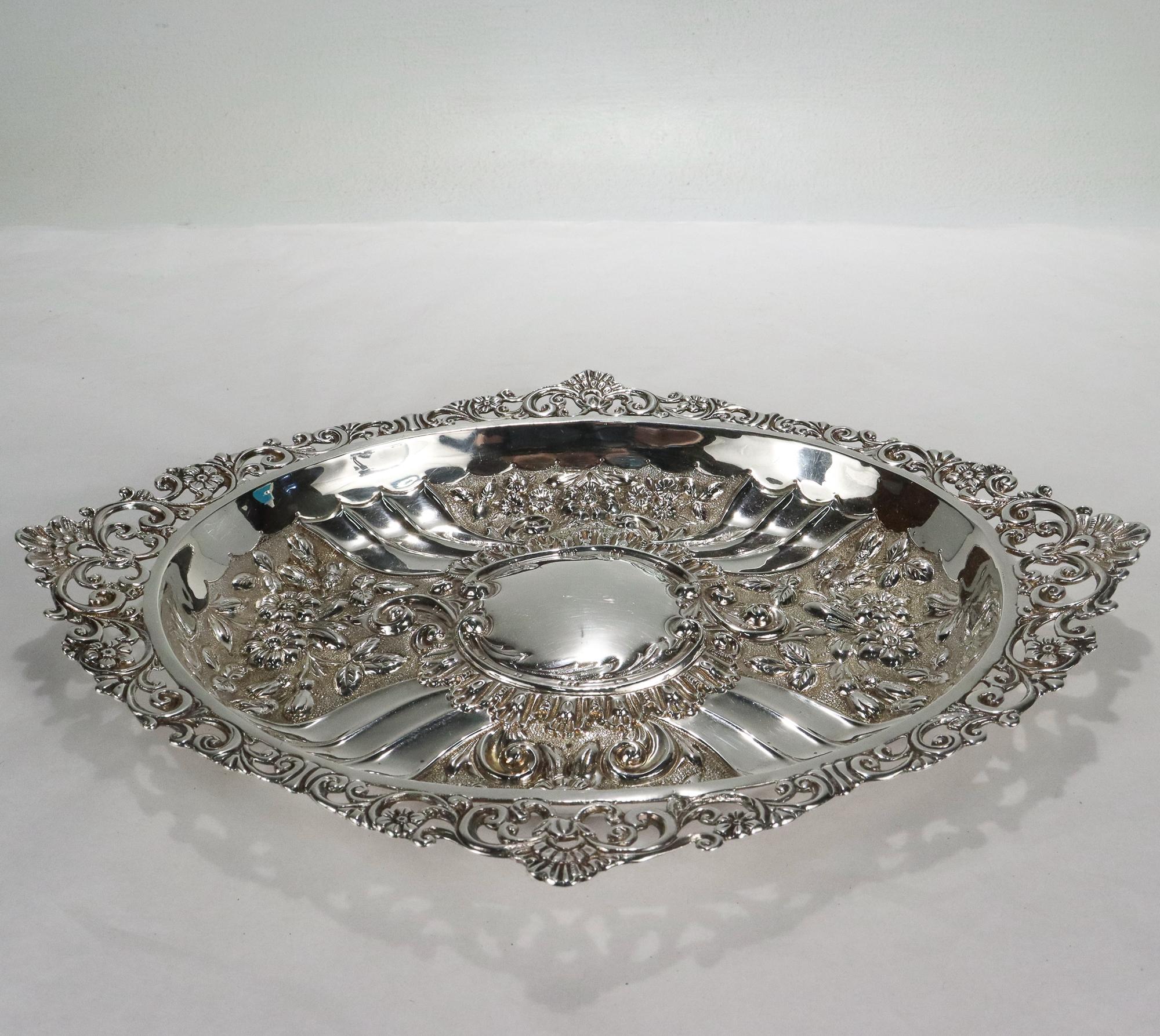 Antique Mappin & Webb Ornate Reticulated Repousse Sterling Silver Dresser Tray In Good Condition For Sale In Philadelphia, PA