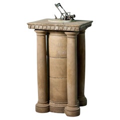 Reloj de Sol Antiguo de Mármol y Bronce con Pedestal de Terracota