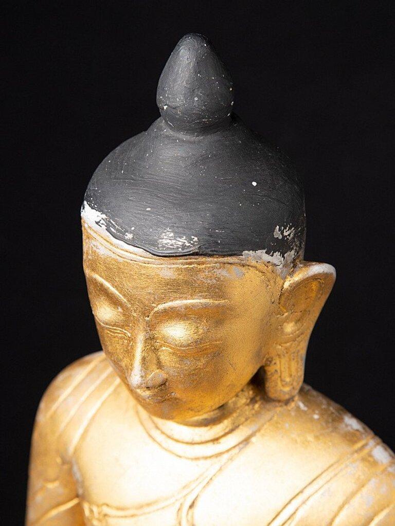 Antique Marble Buddha Statue from Burma For Sale 9
