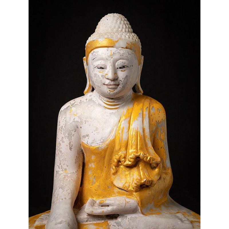 Material: marble
61 cm high 
51 cm wide and 26 cm deep
Weight: 61.30 kgs
Mandalay style
Bhumisparsha mudra
Originating from Burma
Early 20th century.

