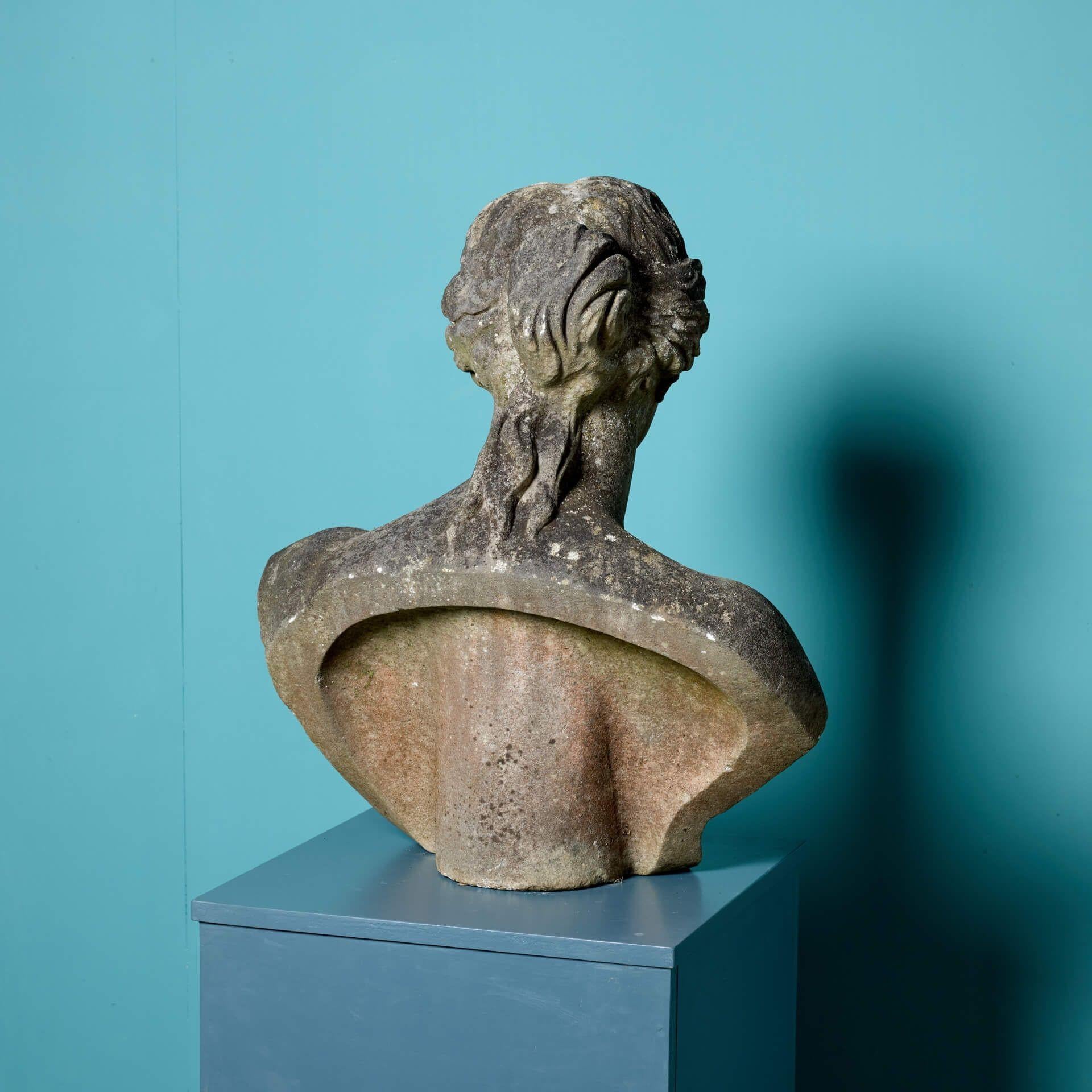 Buste de Vénus antique État moyen - En vente à Wormelow, Herefordshire