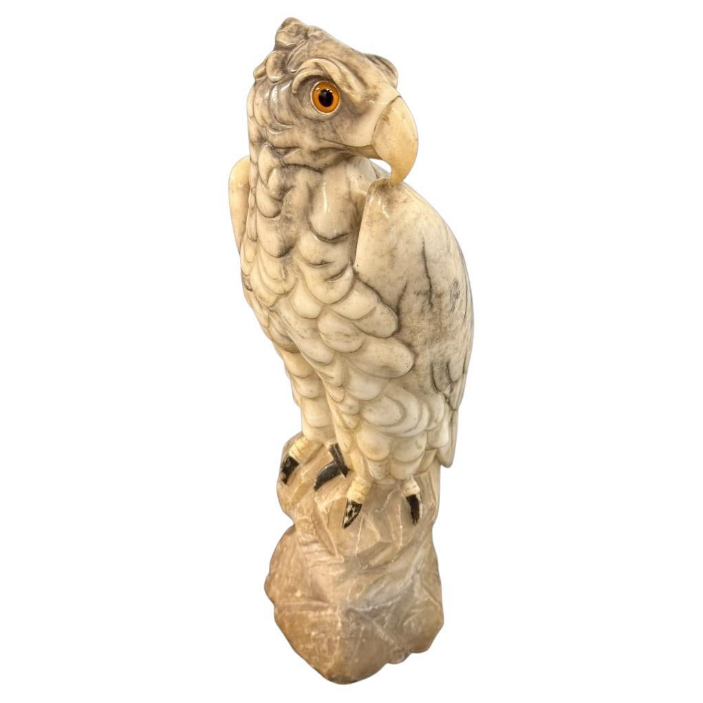 Statue d'aigle en marbre de Carrare veiné, 19e siècle