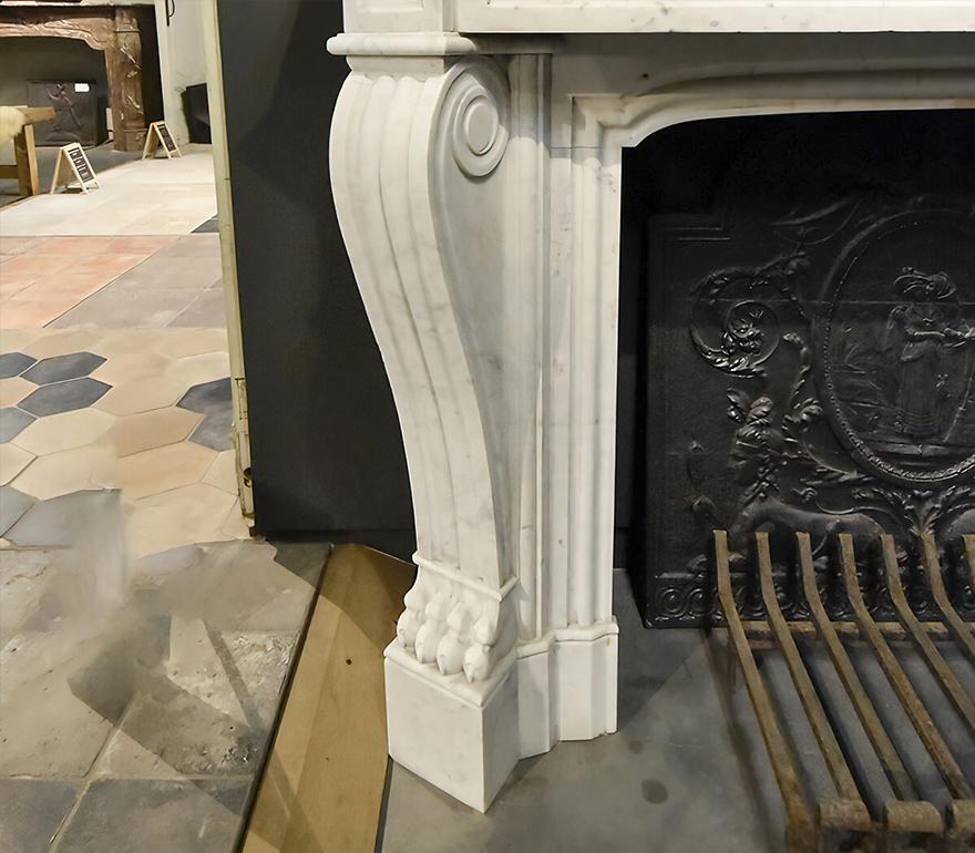 Dutch Antique marble fireplace mantel 19th Century For Sale