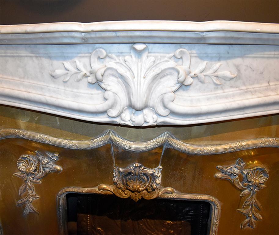 Mid-19th Century Antique Marble Fireplace Mantel Model Louis XV, 19th Century