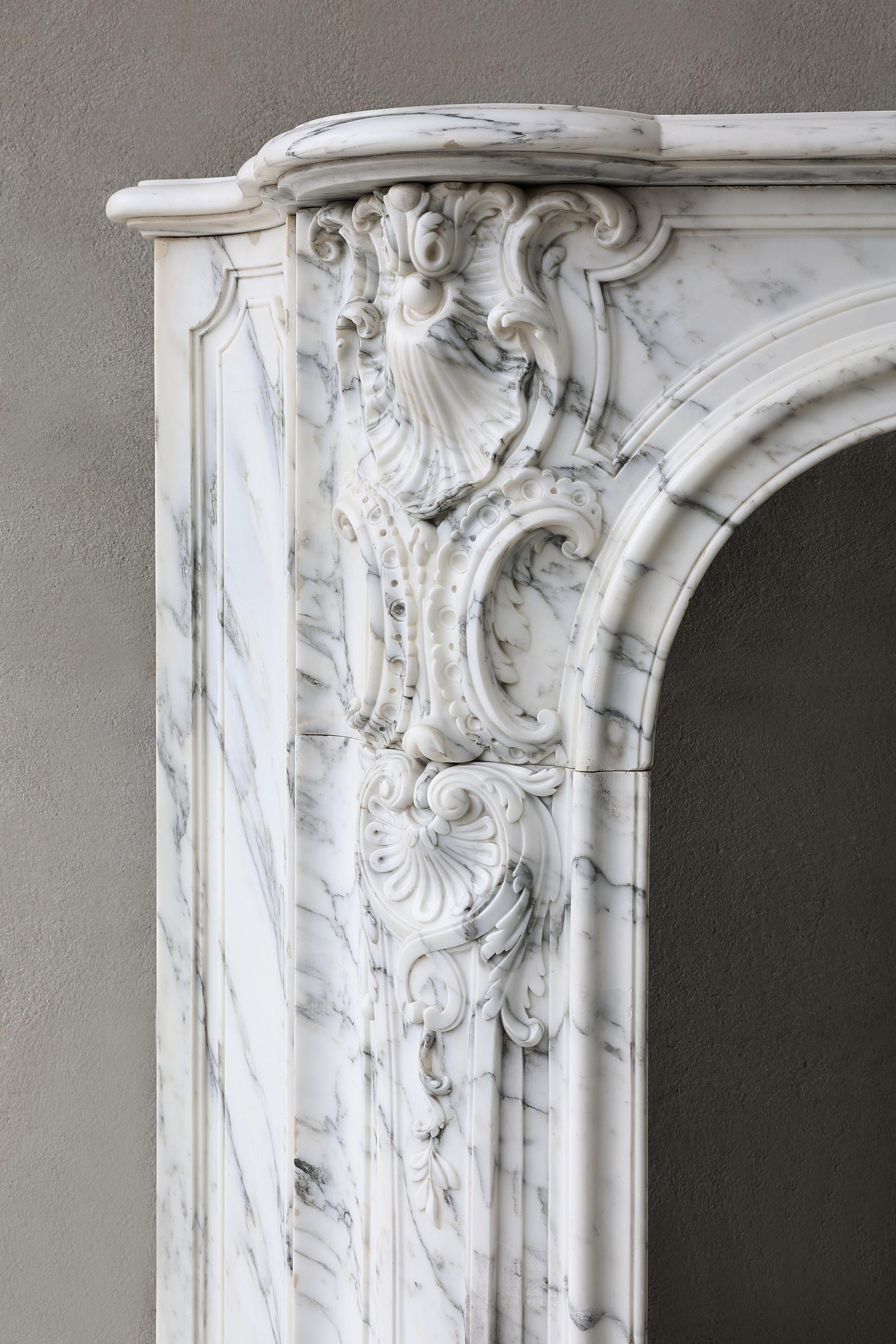 Antique Marble Fireplace  Arabescato Marble  19th Century  Monumental For Sale 4