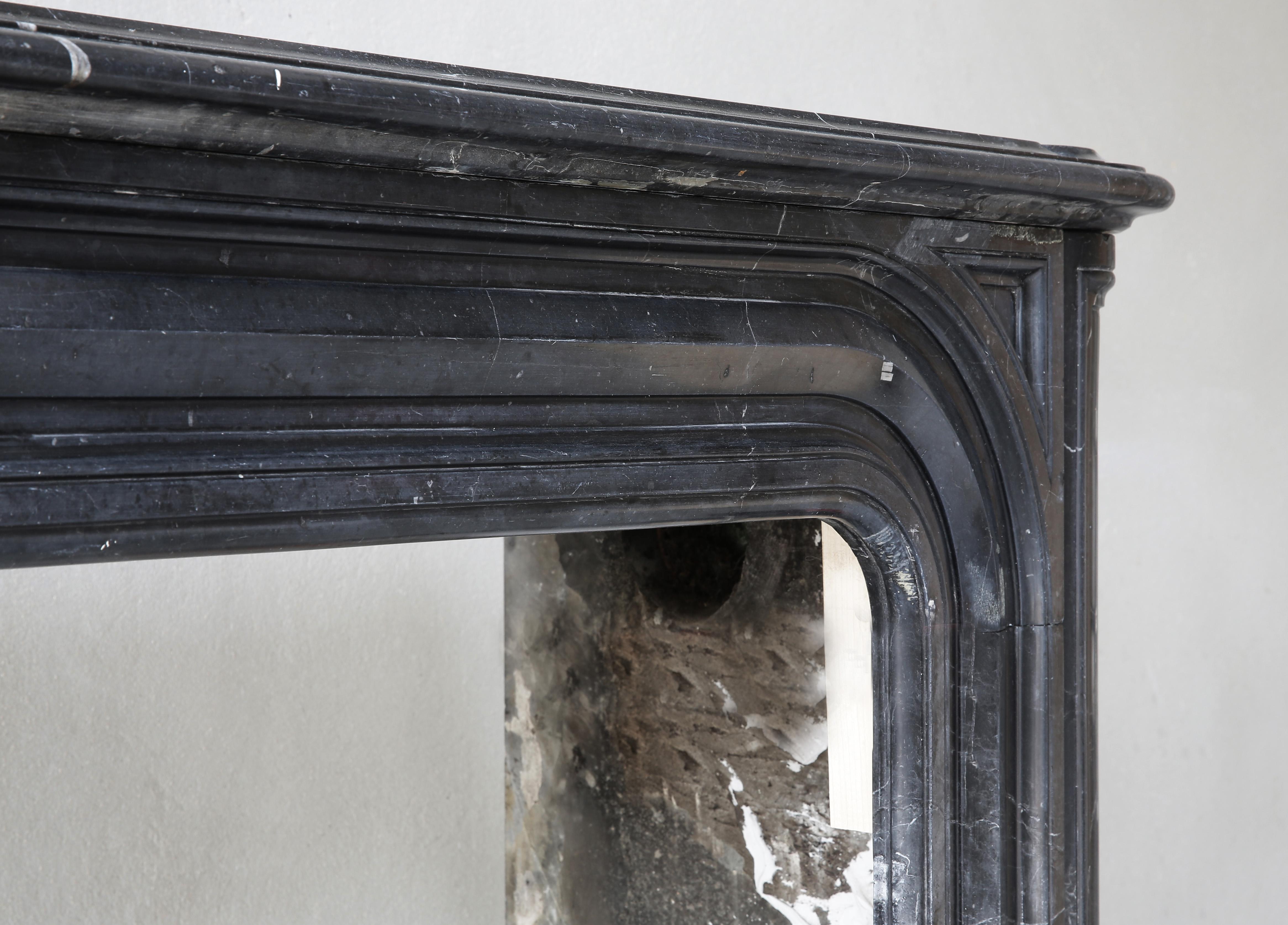 Antique Marble Fireplace of Nero Marquita Marble, 19th Century, Louis XIV Style For Sale 1