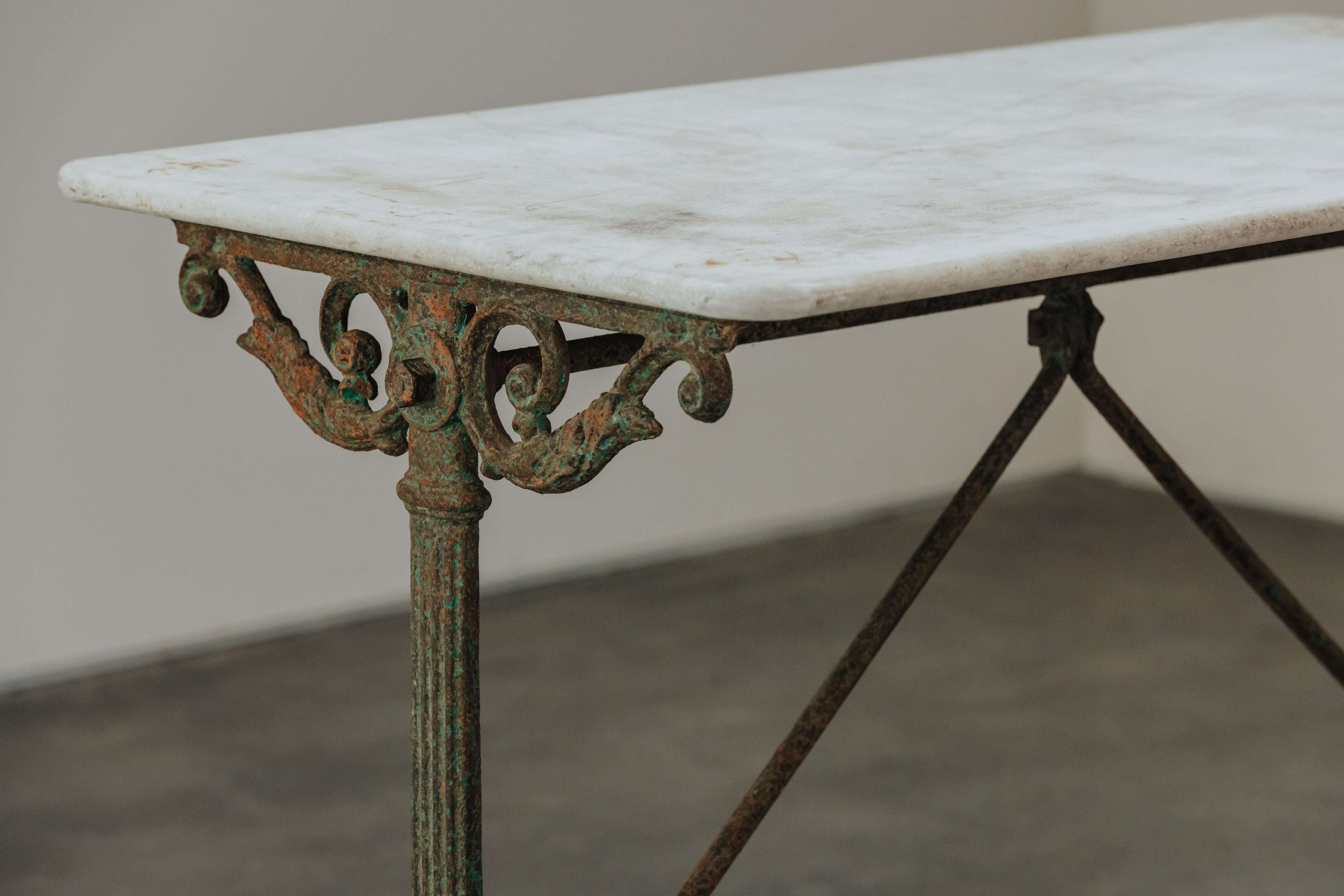 Antique Marble Garden Table From France, Circa 1850 In Good Condition For Sale In Nashville, TN