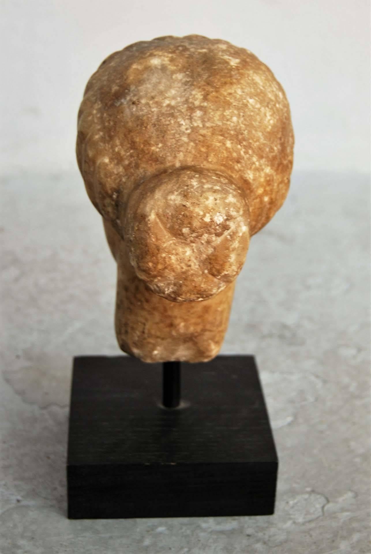 Antique Marble Head Sculpture In Good Condition For Sale In Marseille, FR