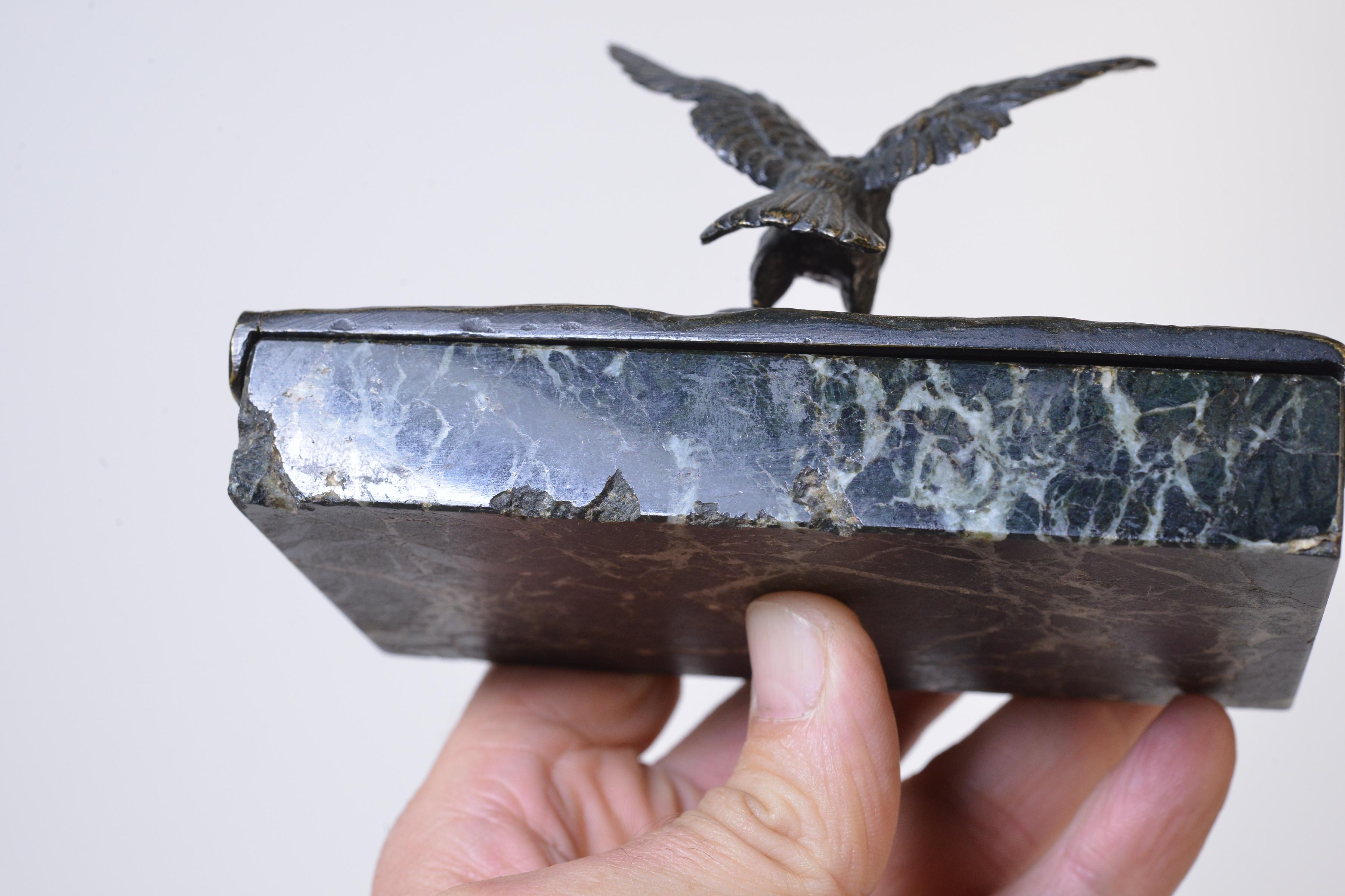Antique Marble Paperweight with Figural Bronze Bird of Prey 19th century For Sale 1