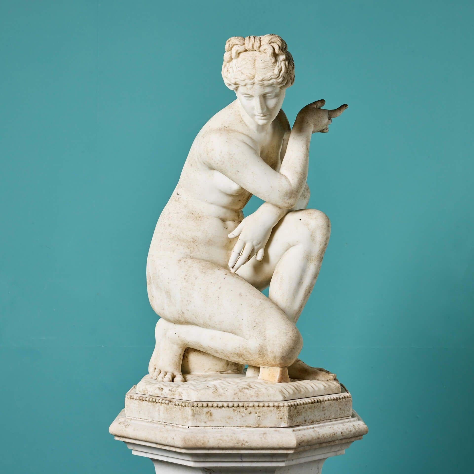 Statuary Marble Antique Marble Sculpture of Aphrodite on Column For Sale