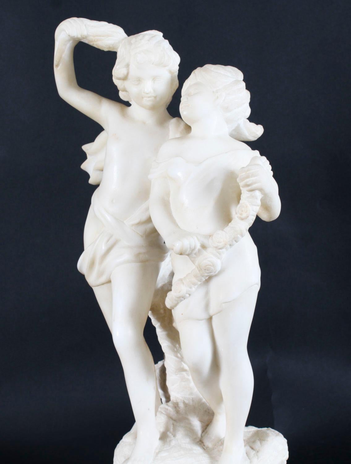 Scultura antica in marmo di due fratelli del XX secolo in vendita 5