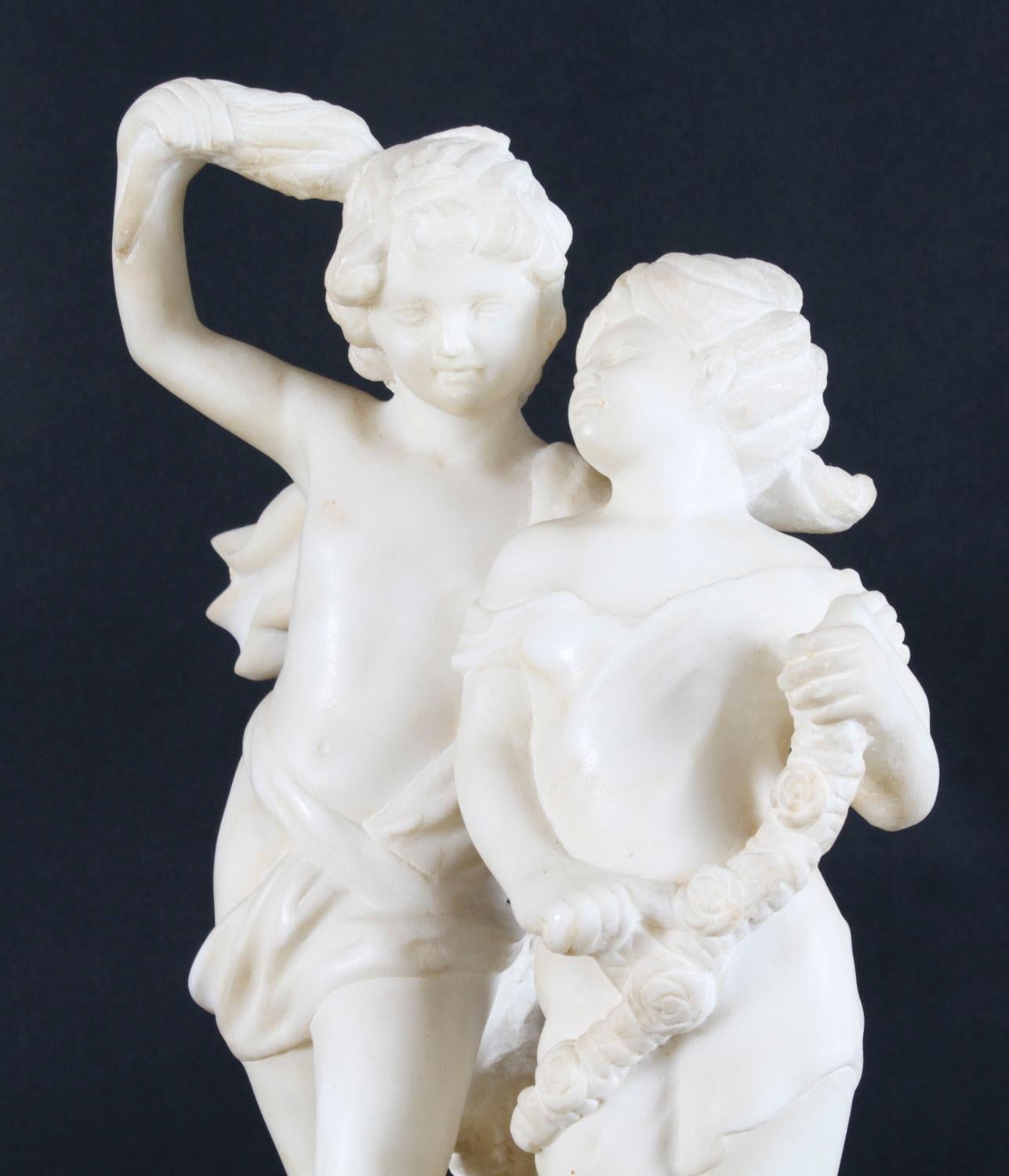 Scultura antica in marmo di due fratelli del XX secolo in vendita 6