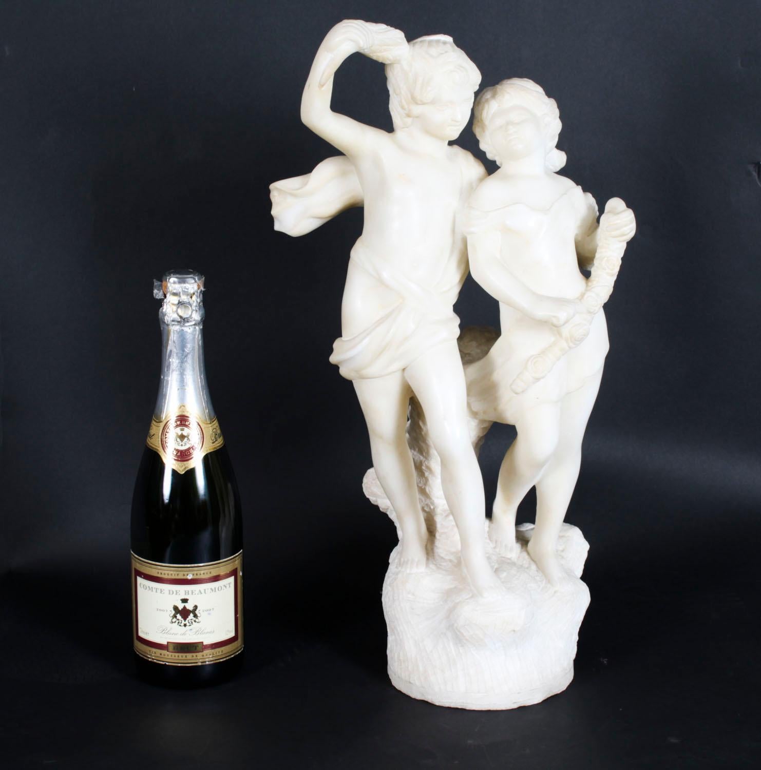 Scultura antica in marmo di due fratelli del XX secolo in vendita 11