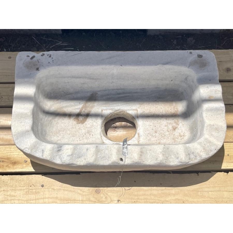 Antique Marble Shell Sink In Good Condition For Sale In Scottsdale, AZ