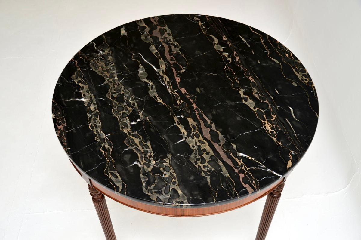 Mesa de comedor antigua con tapa de mármol en Bueno estado para la venta en London, GB
