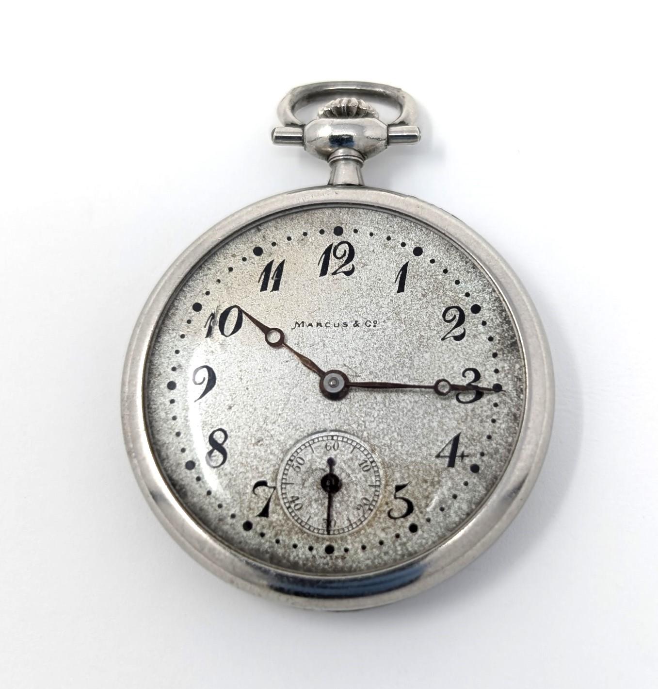 Antiguo Reloj de Bolsillo Marcus & Co Platino Diamante Monograma de cuerda vintage Corte redondo en venta